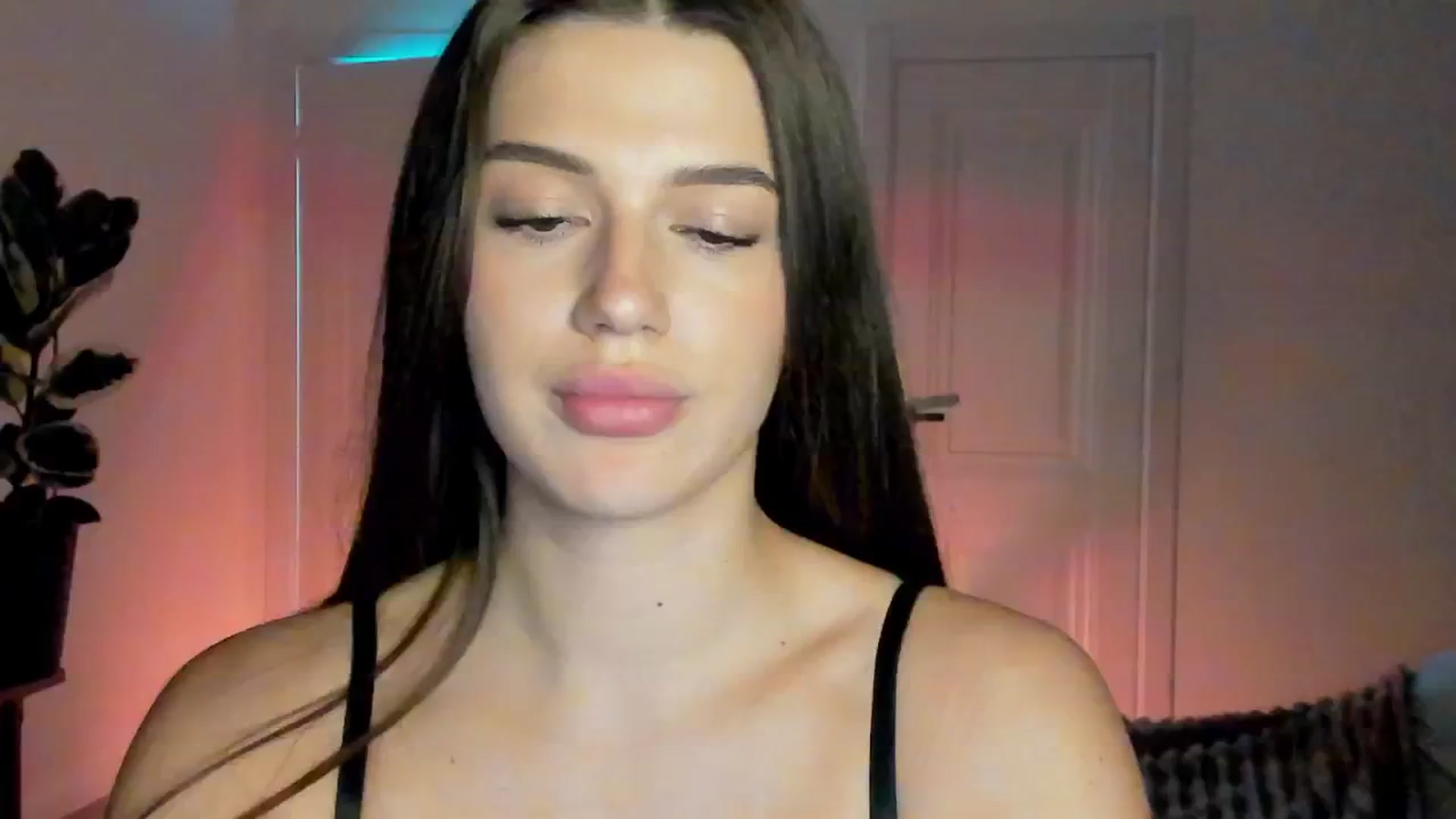 Gallery image thumbnail from Sonyx's myfreecams stream on, 11/25/2025, 21:36 image 7 of 20
