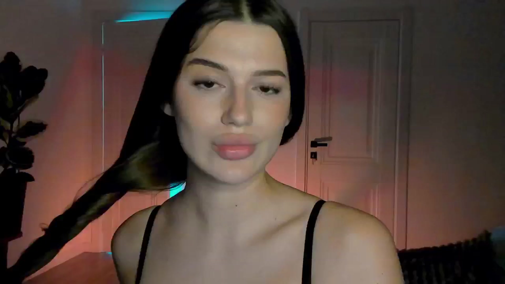 Gallery image thumbnail from Sonyx's myfreecams stream on, 11/25/2025, 21:36 image 8 of 20