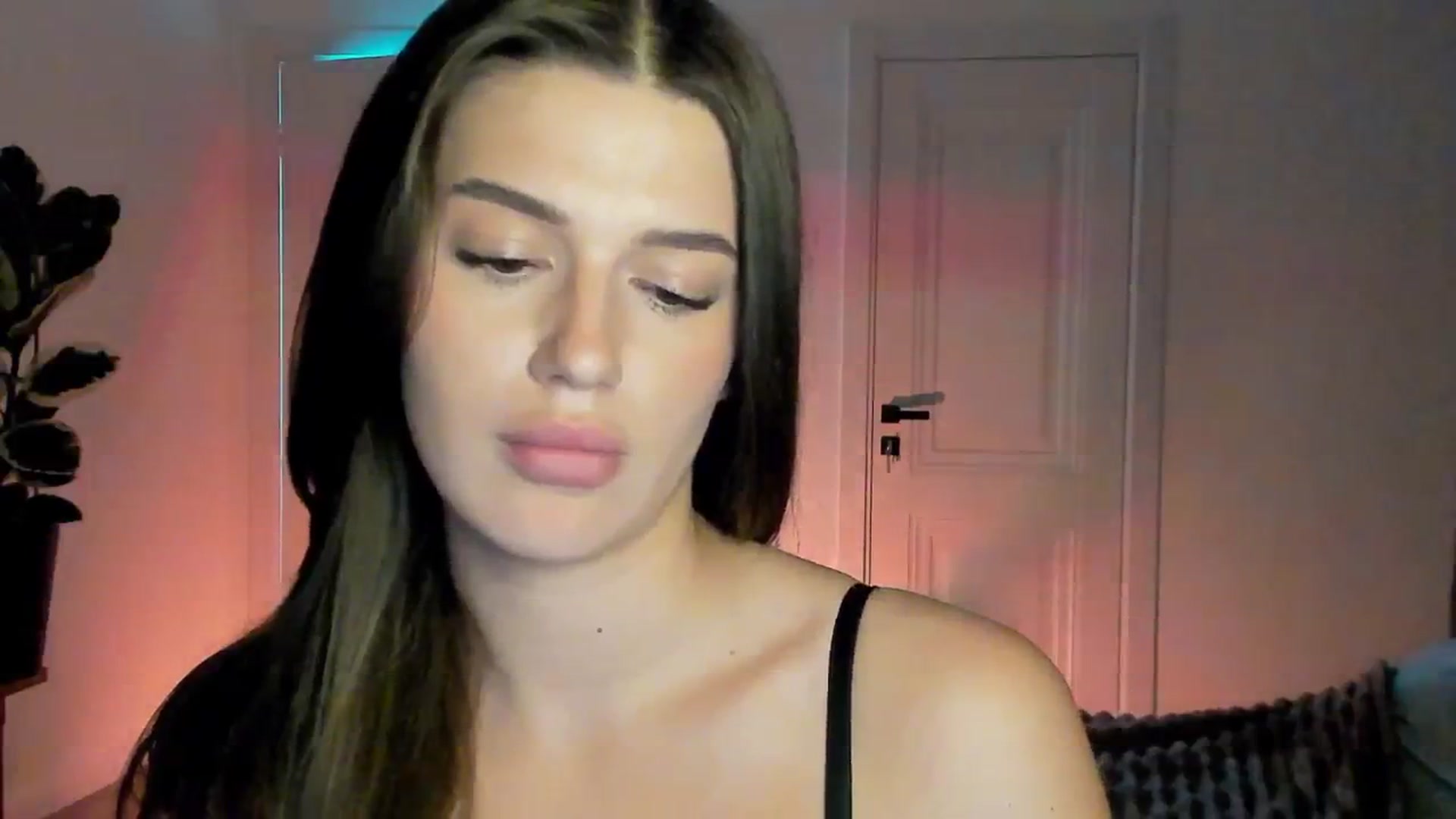 Gallery image thumbnail from Sonyx's myfreecams stream on, 11/25/2025, 21:36 image 12 of 20