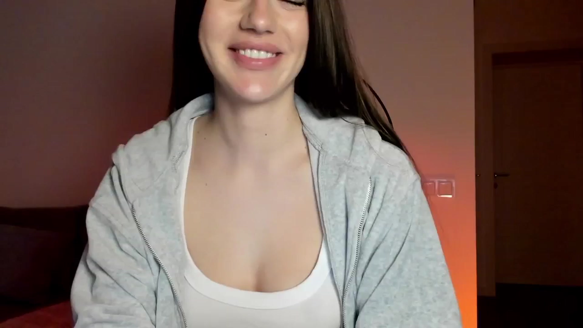 Gallery image thumbnail from Sonyx's myfreecams stream on, 03/21/2026, 19:45 image 1 of 20