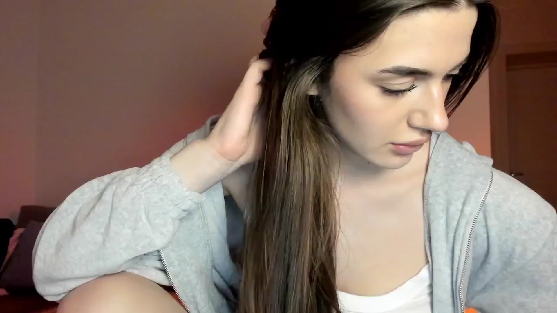 Gallery image thumbnail from Sonyx's myfreecams stream on, 03/21/2026, 19:45 image 17 of 20