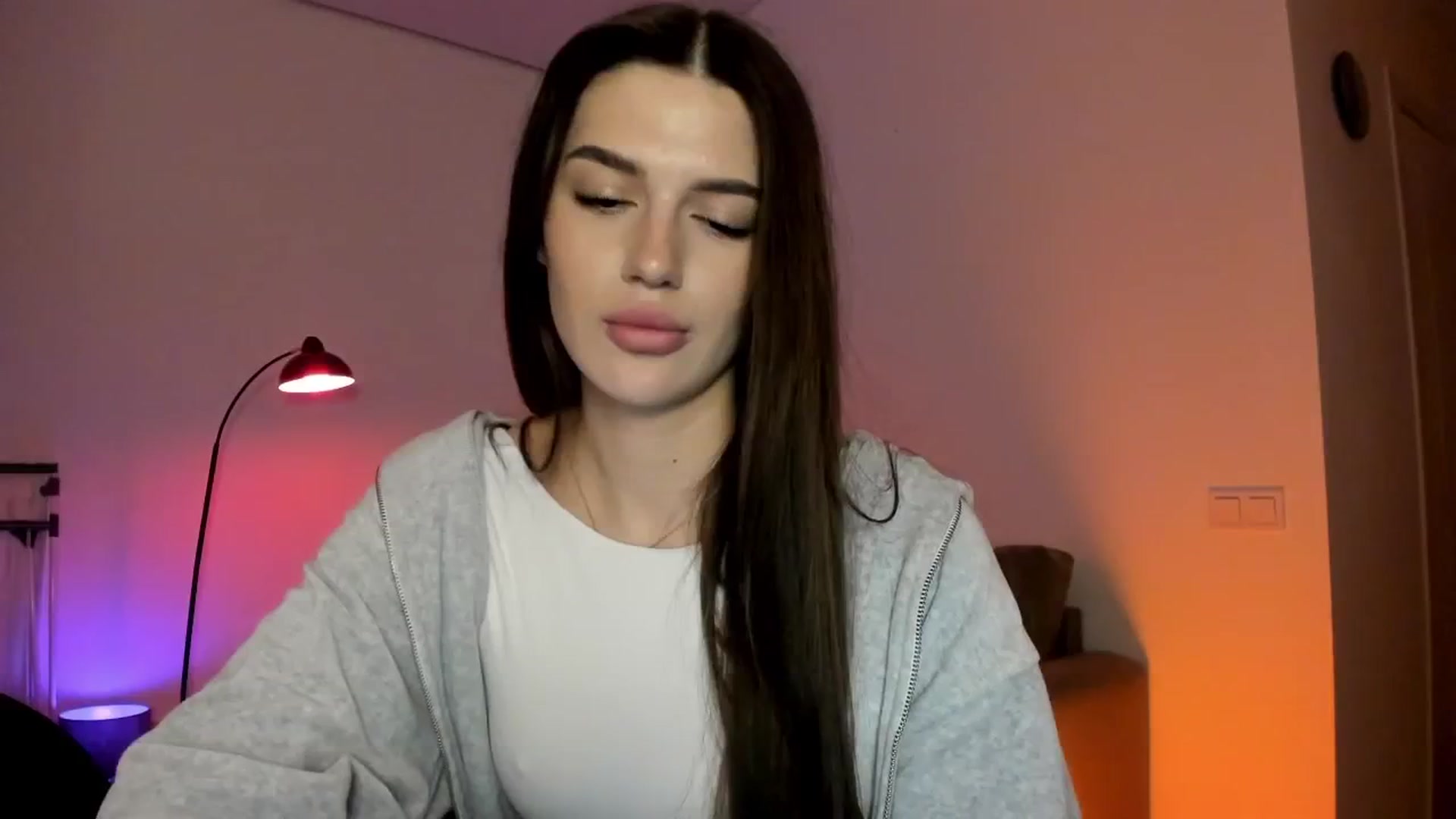 Gallery image thumbnail from Sonyx's myfreecams stream on, 04/09/2026, 20:48 image 15 of 20