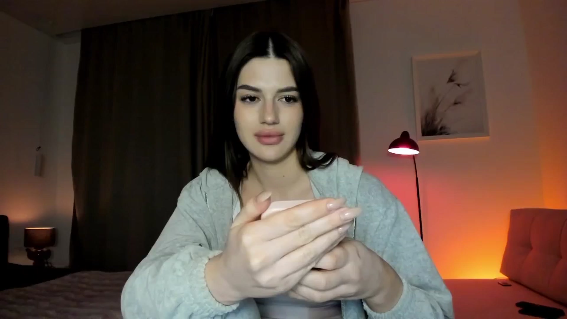Gallery image thumbnail from Sonyx's myfreecams stream on, 04/15/2026, 17:57 image 13 of 20
