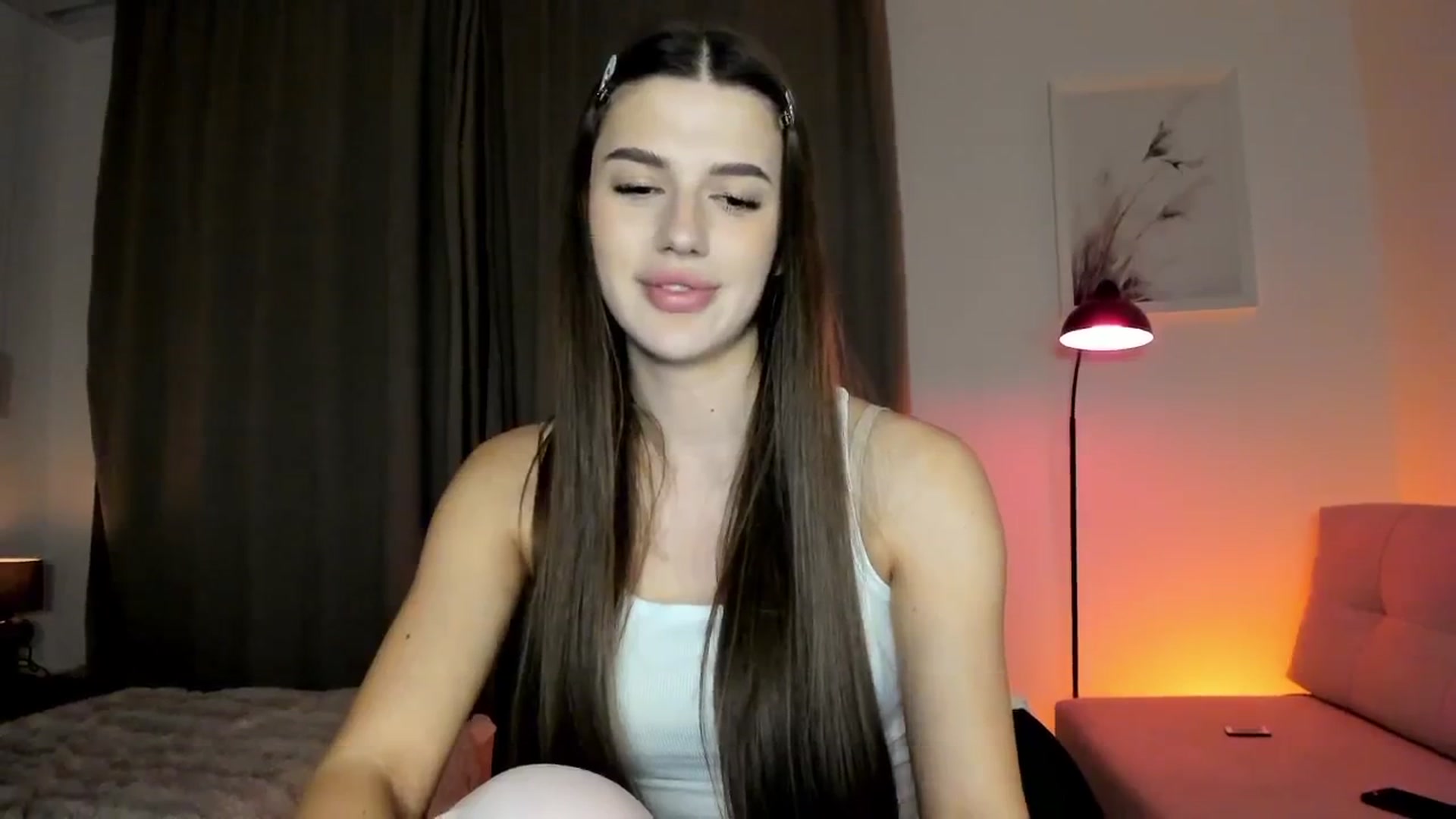 Gallery image thumbnail from Sonyx's myfreecams stream on, 04/19/2026, 18:28 image 19 of 20
