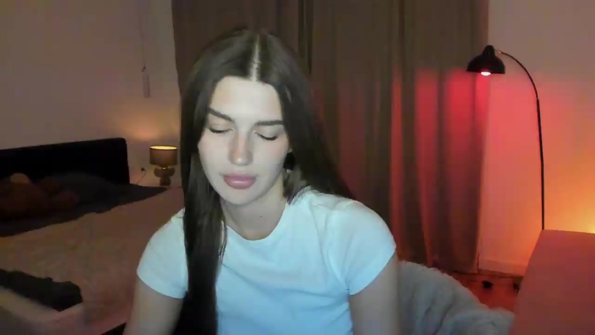 Gallery image thumbnail from Sonyx's myfreecams stream on, 05/09/2026, 19:03 image 18 of 20
