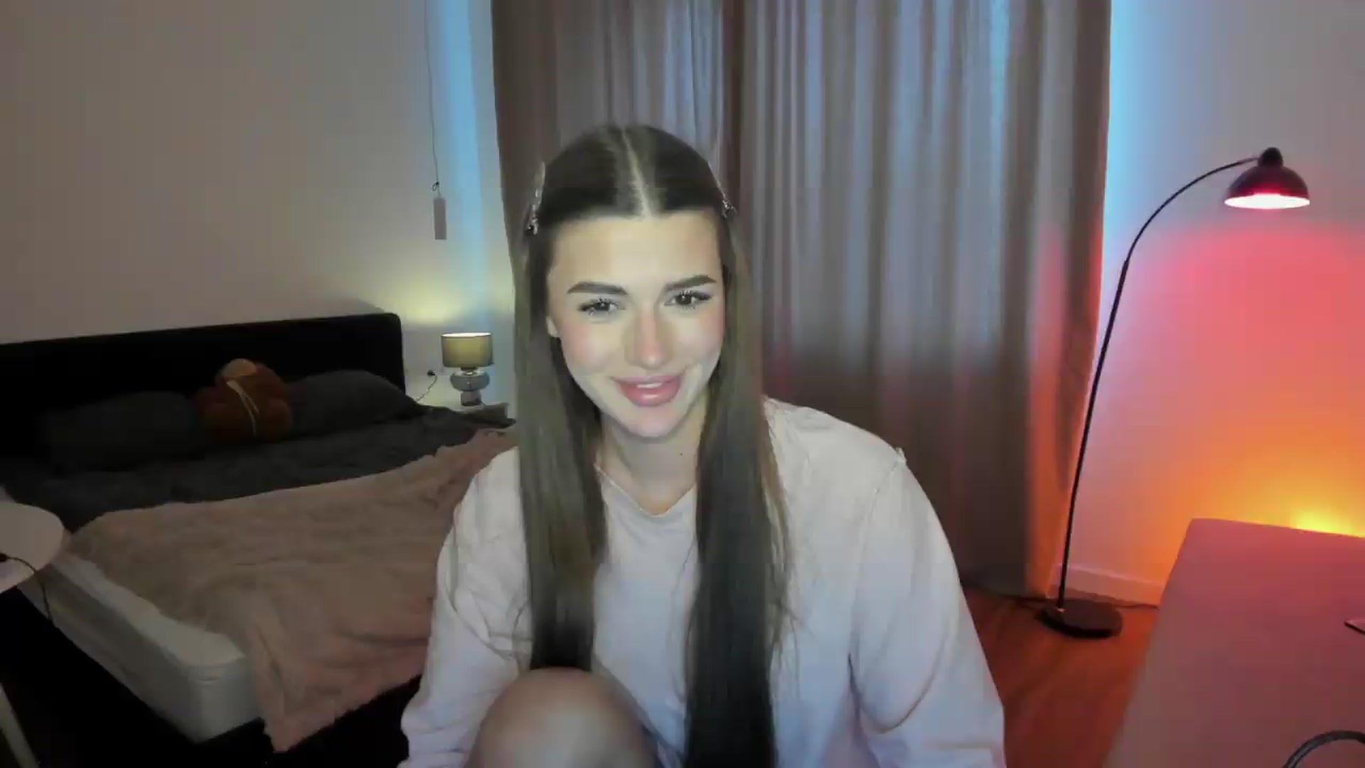 Gallery image thumbnail from Sonyx's myfreecams stream on, 06/16/2026, 18:03 image 3 of 20