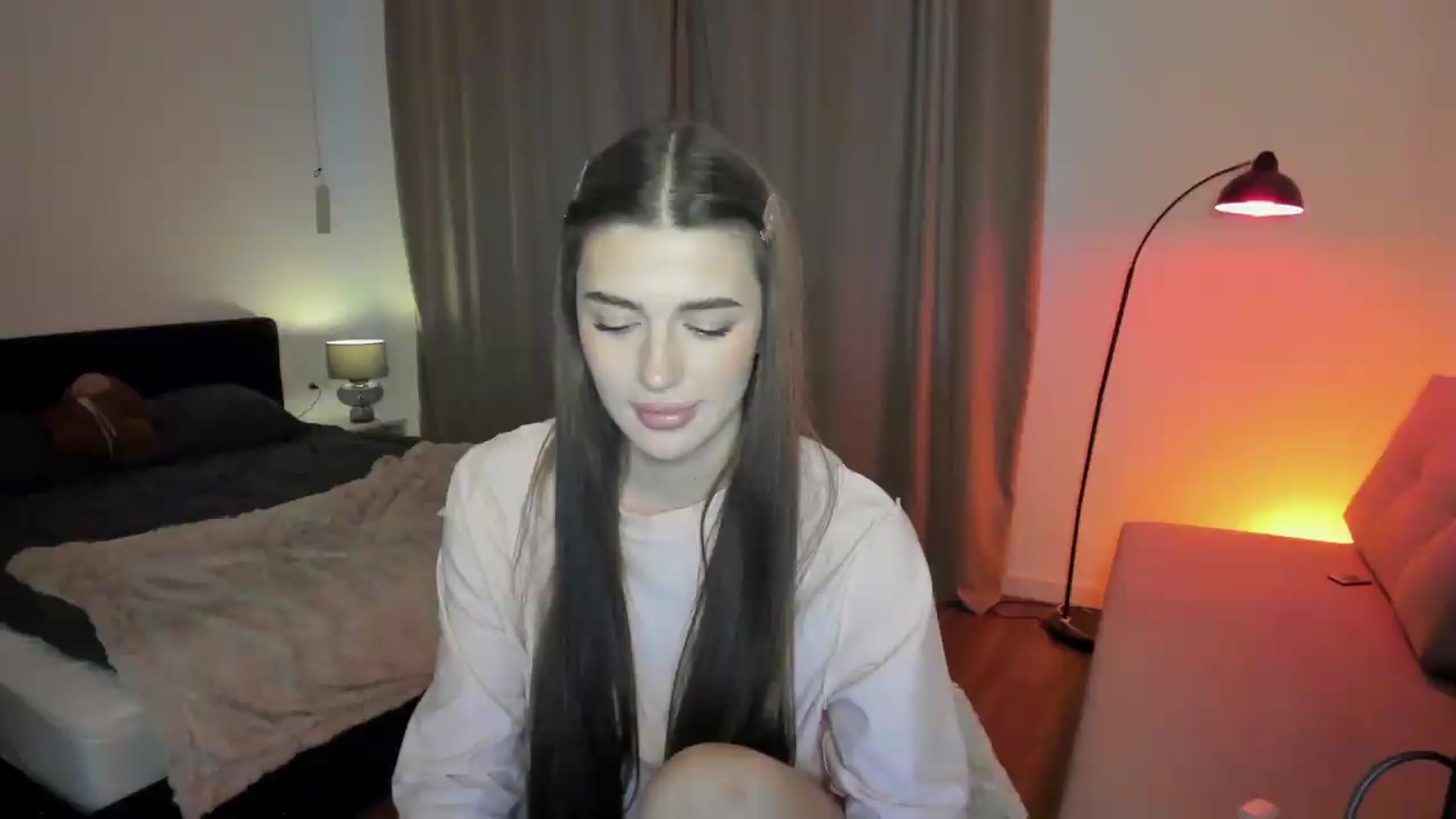Gallery image thumbnail from Sonyx's myfreecams stream on, 06/18/2026, 18:44 image 12 of 20