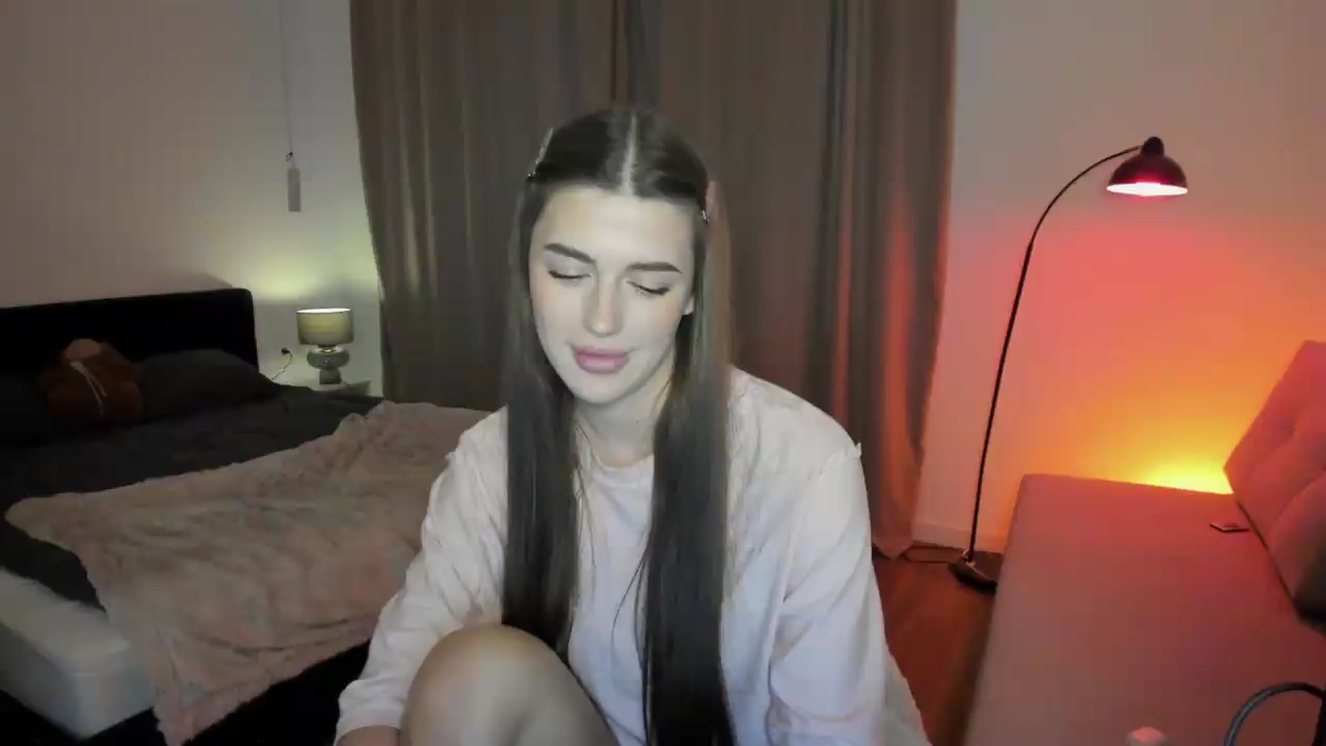 Gallery image thumbnail from Sonyx's myfreecams stream on, 06/18/2026, 18:44 image 16 of 20