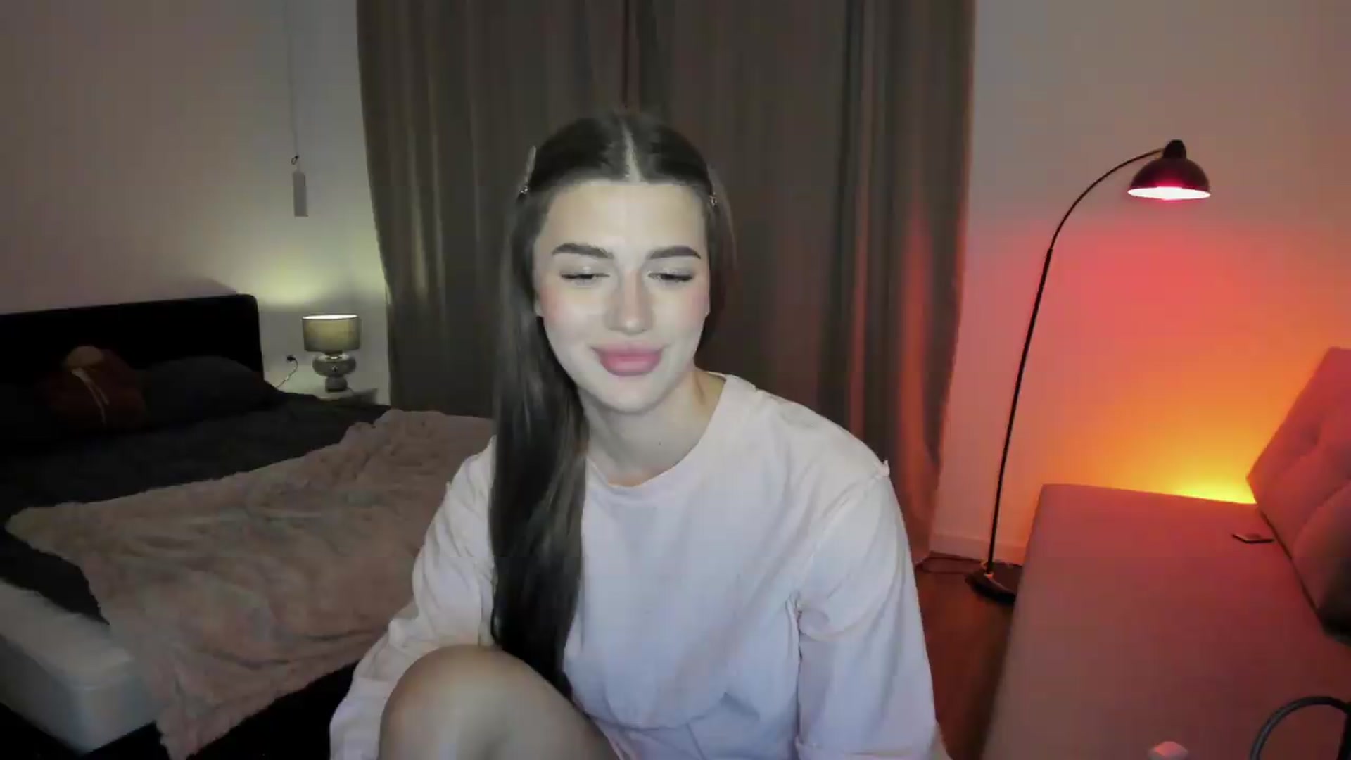 Gallery image thumbnail from Sonyx's myfreecams stream on, 06/18/2026, 18:44 image 18 of 20