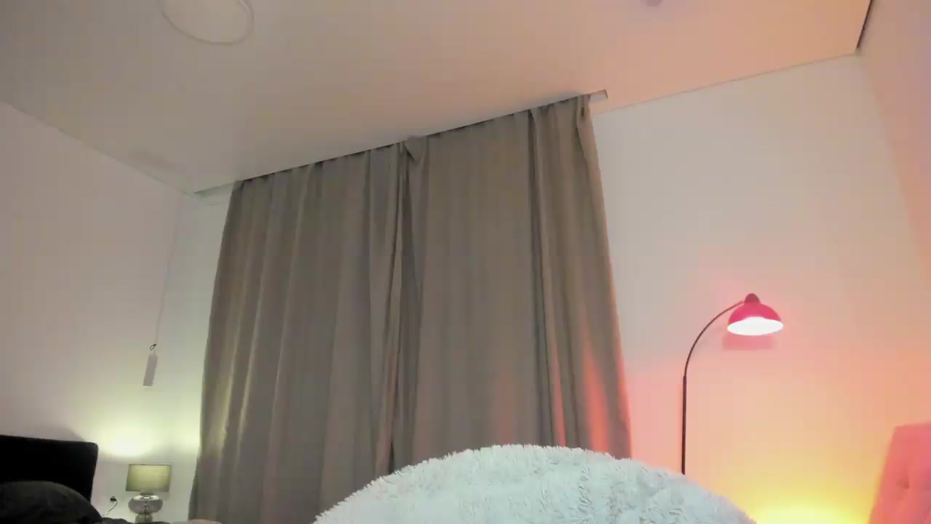 Gallery image thumbnail from Sonyx's myfreecams stream on, 06/19/2026, 19:17 image 10 of 20