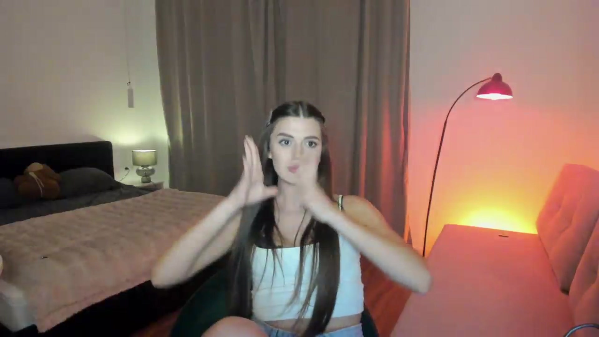 Gallery image thumbnail from Sonyx's myfreecams stream on, 06/23/2026, 19:32 image 16 of 20