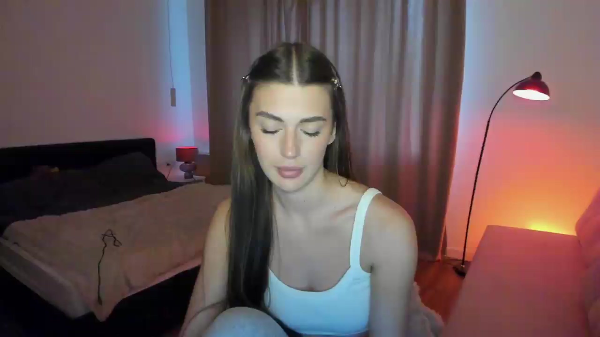 Gallery image thumbnail from Sonyx's myfreecams stream on, 07/04/2026, 17:43 image 13 of 20