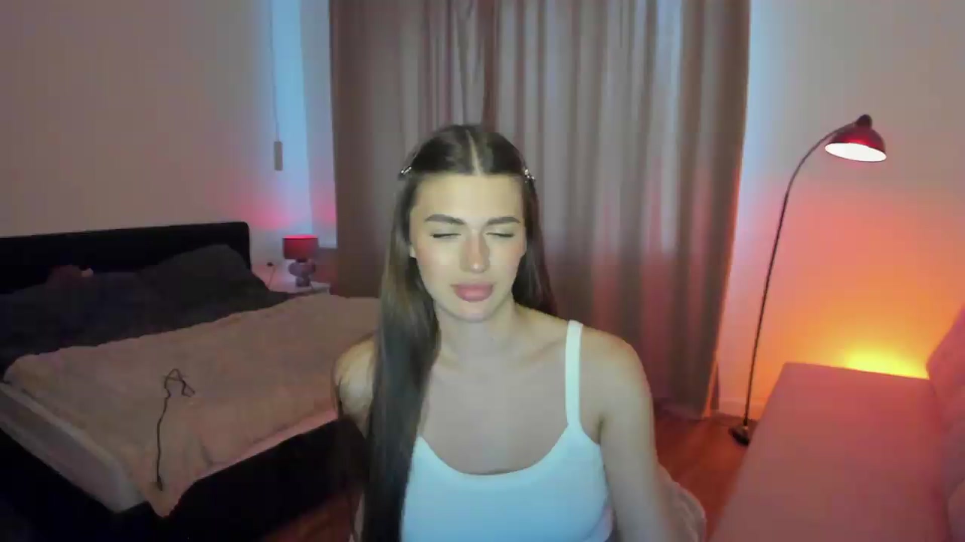 Gallery image thumbnail from Sonyx's myfreecams stream on, 07/04/2026, 17:43 image 11 of 20
