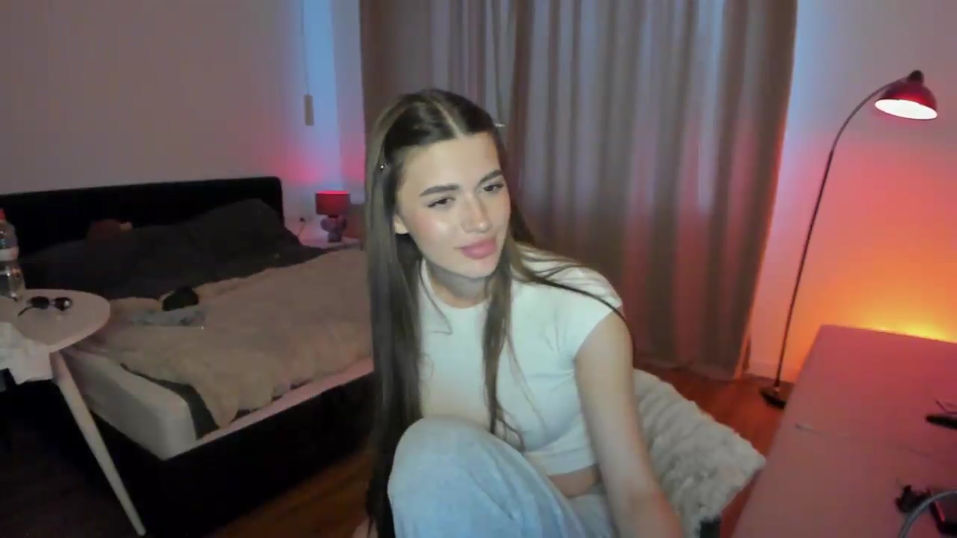 Gallery image thumbnail from Sonyx's myfreecams stream on, 07/06/2026, 17:58 image 16 of 20