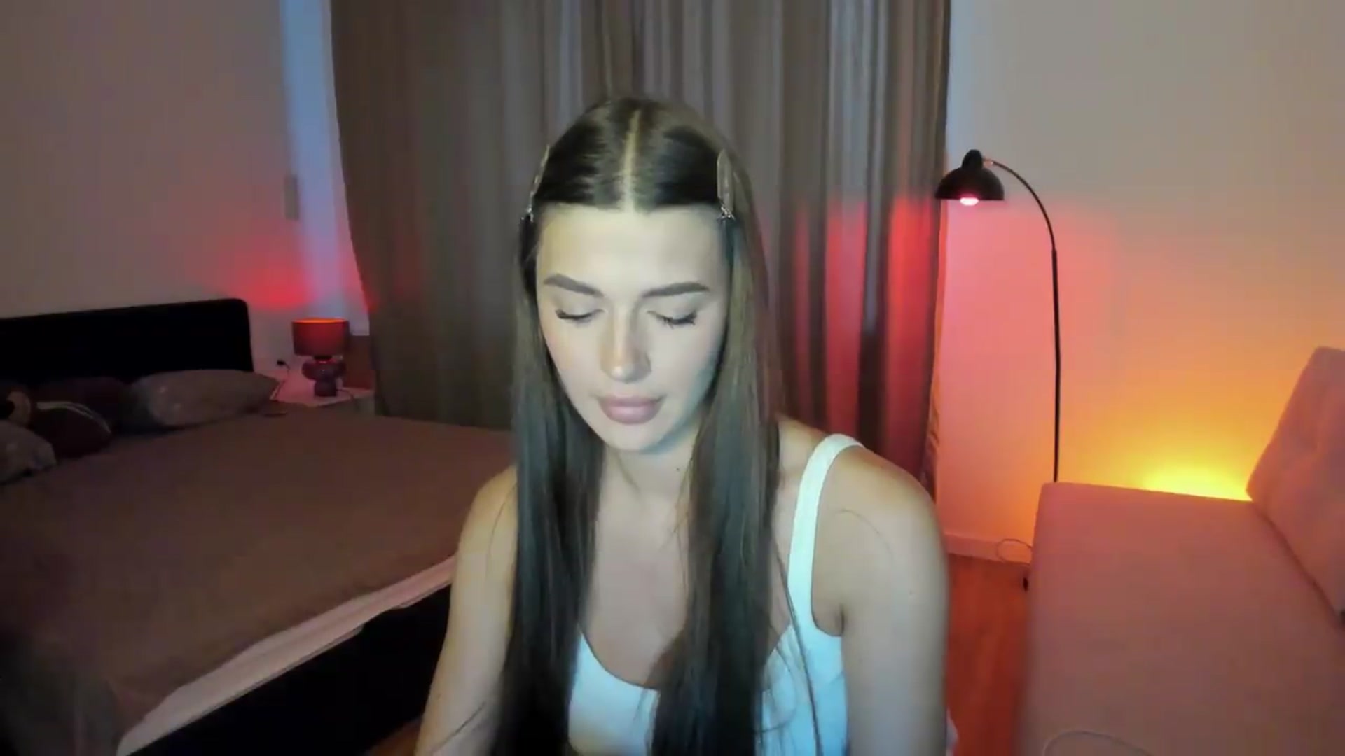 Gallery image thumbnail from Sonyx's myfreecams stream on, 08/12/2026, 17:45 image 18 of 20