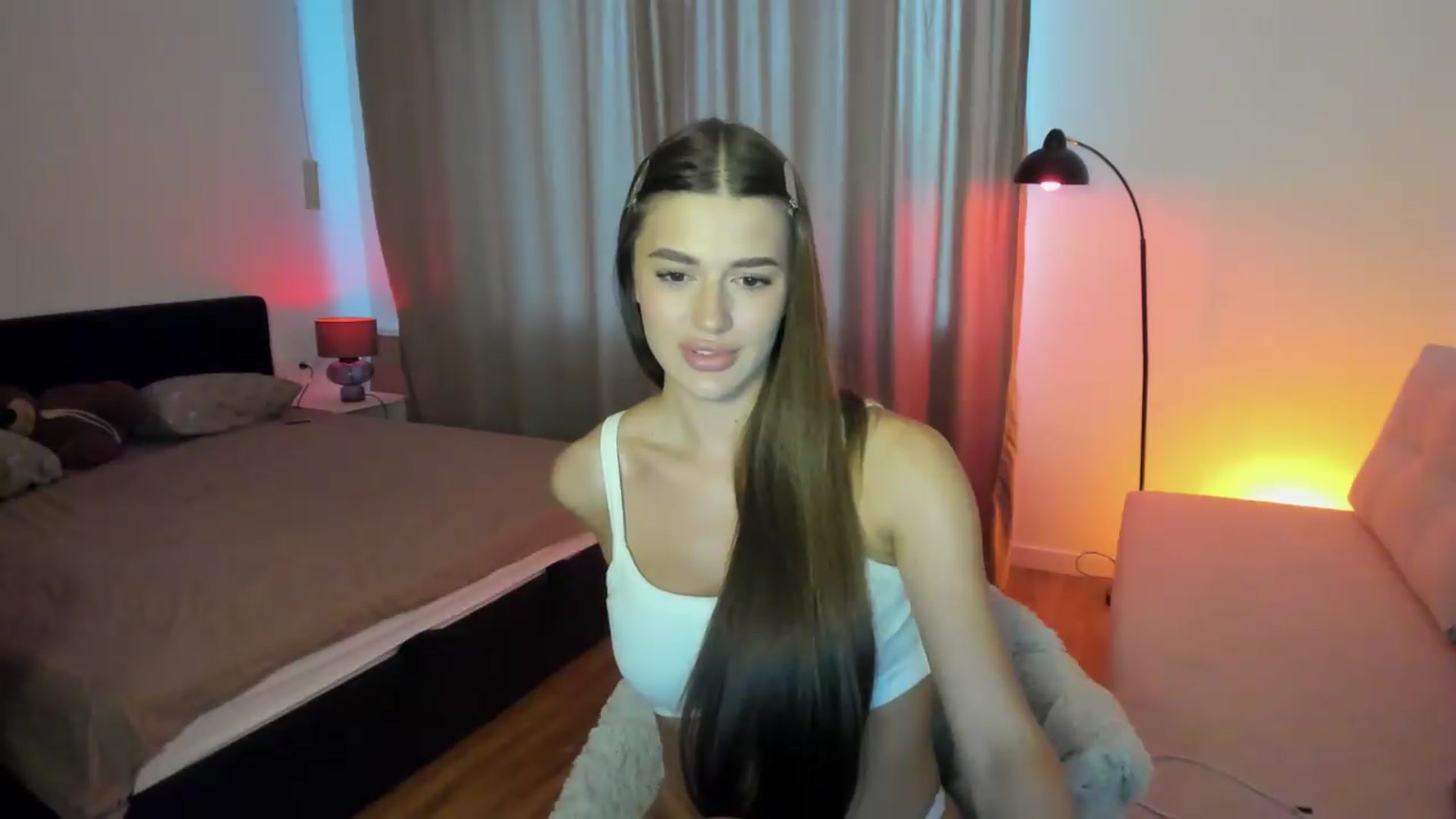 Gallery image thumbnail from Sonyx's myfreecams stream on, 08/12/2026, 17:45 image 12 of 20