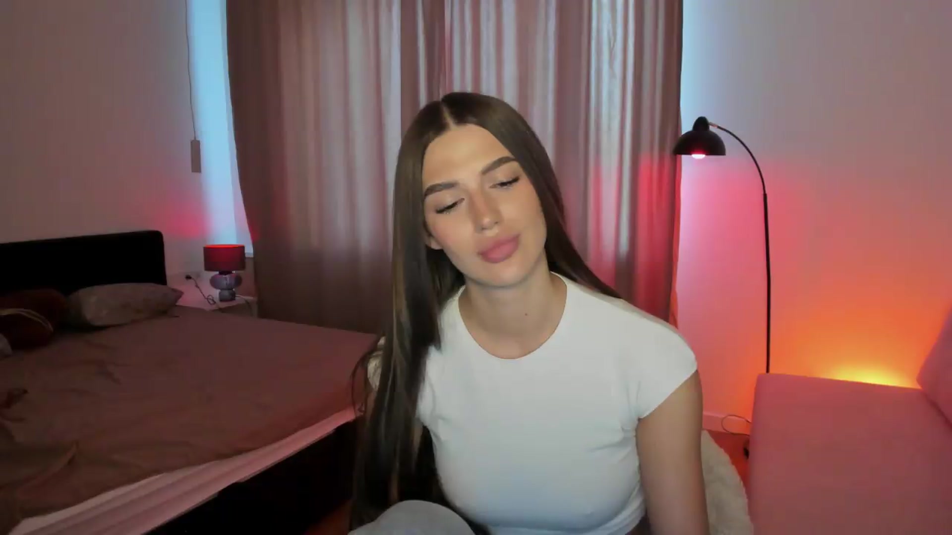 Gallery image thumbnail from Sonyx's myfreecams stream on, 08/13/2026, 15:50 image 11 of 20