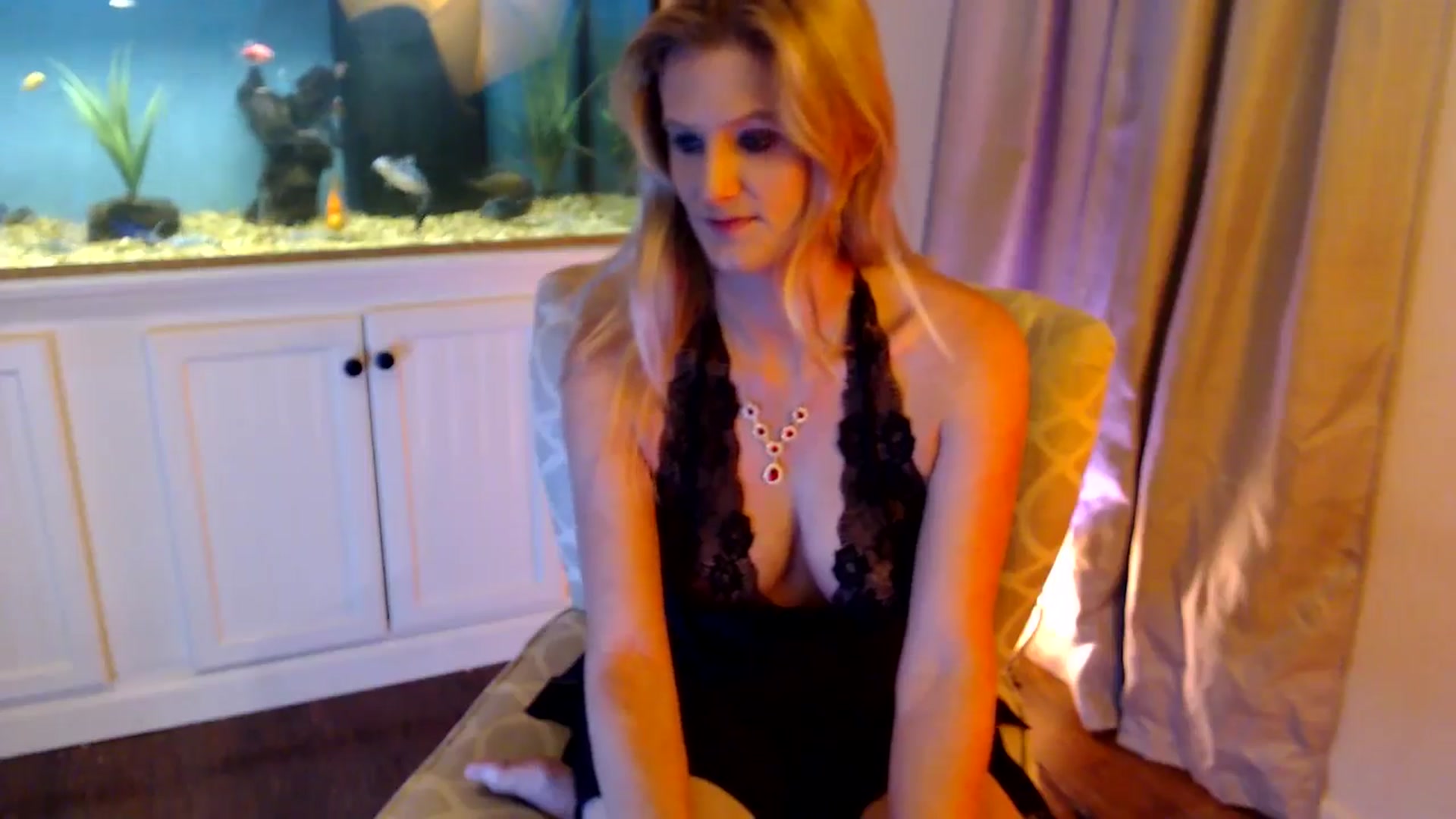 Gallery image thumbnail from Sookie__'s myfreecams stream on, 12/05/2024, 09:18 image 20 of 20