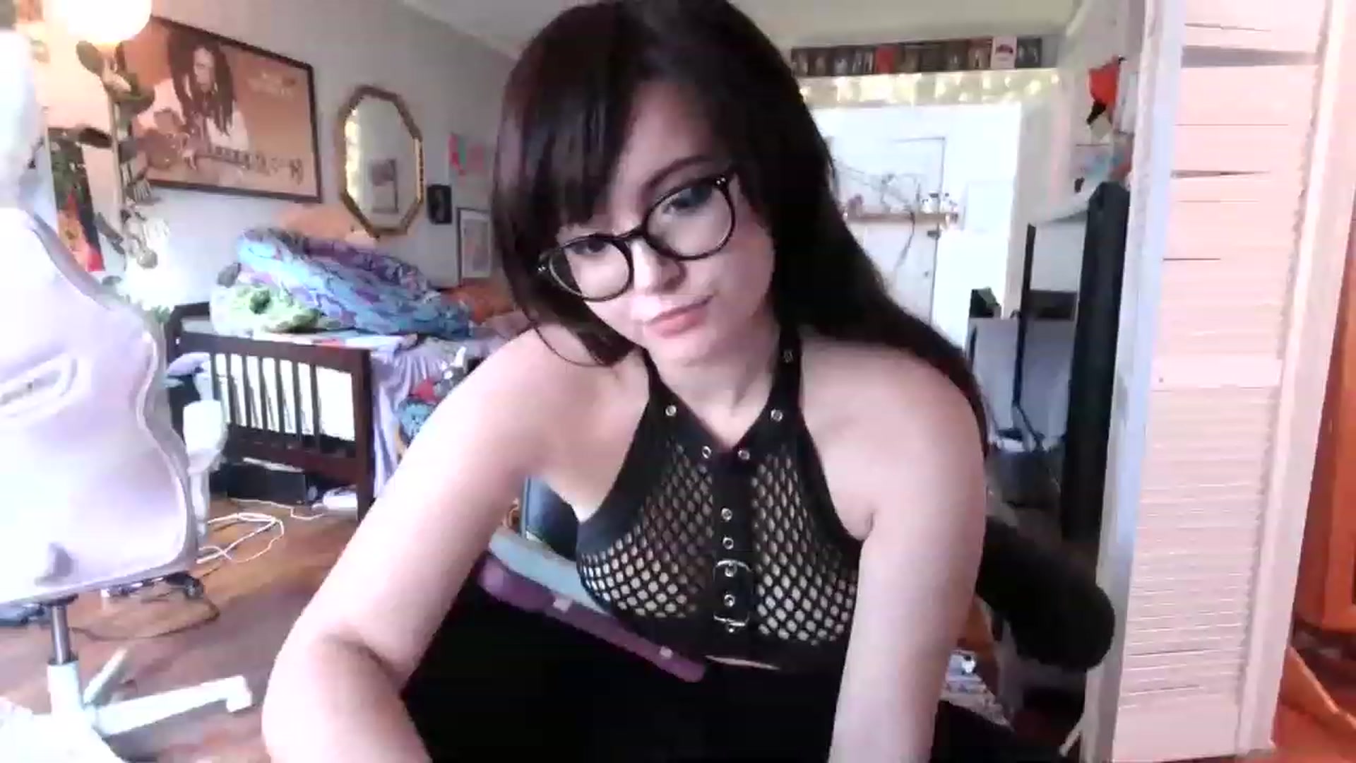 Gallery image thumbnail from SoooBunny's myfreecams stream on, 11/28/2022, 22:08 image 4 of 20