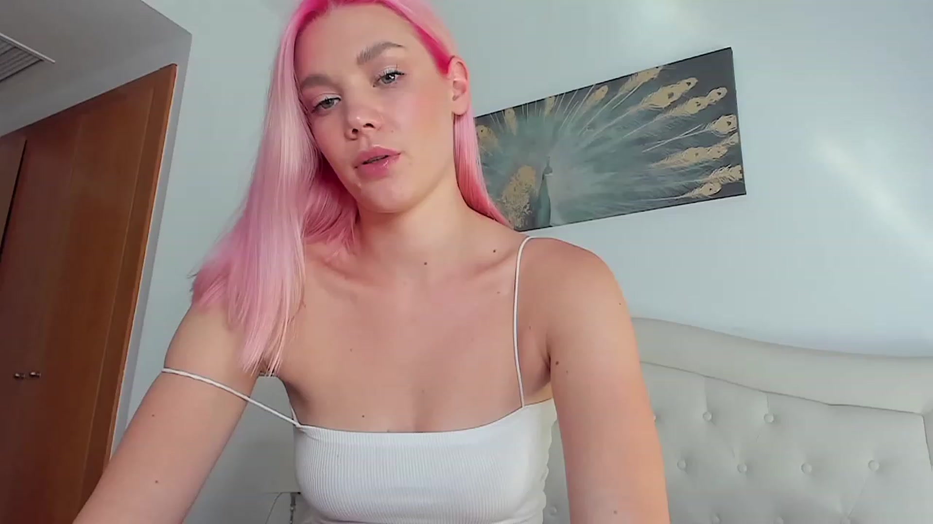 Gallery image thumbnail from SophSeptember's myfreecams stream on, 06/24/2023, 16:05 image 4 of 20