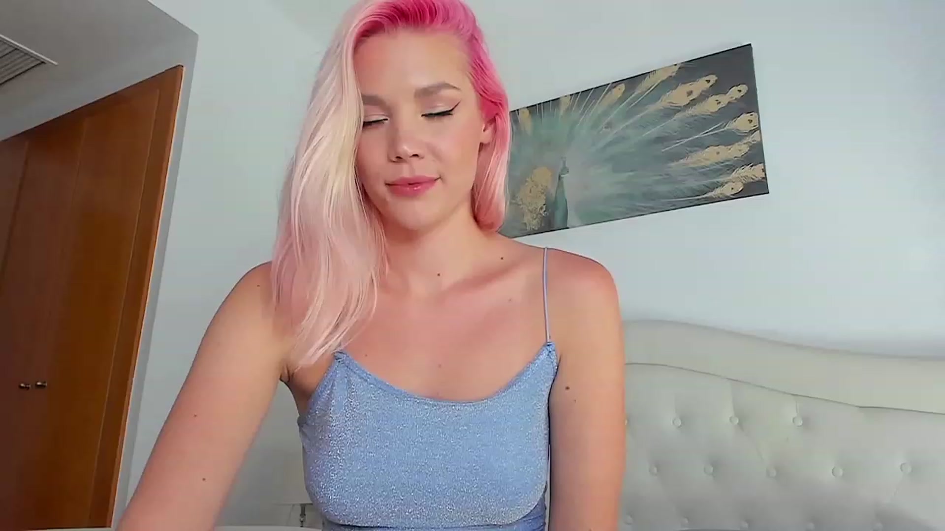Gallery image thumbnail from SophSeptember's myfreecams stream on, 07/02/2023, 16:13 image 9 of 20