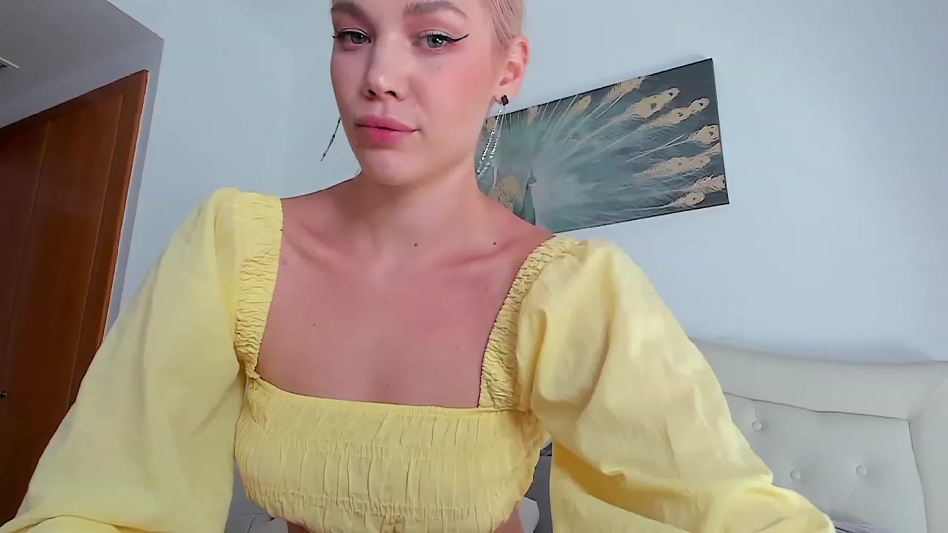 Gallery image thumbnail from SophSeptember's myfreecams stream on, 07/18/2023, 15:46 image 11 of 20