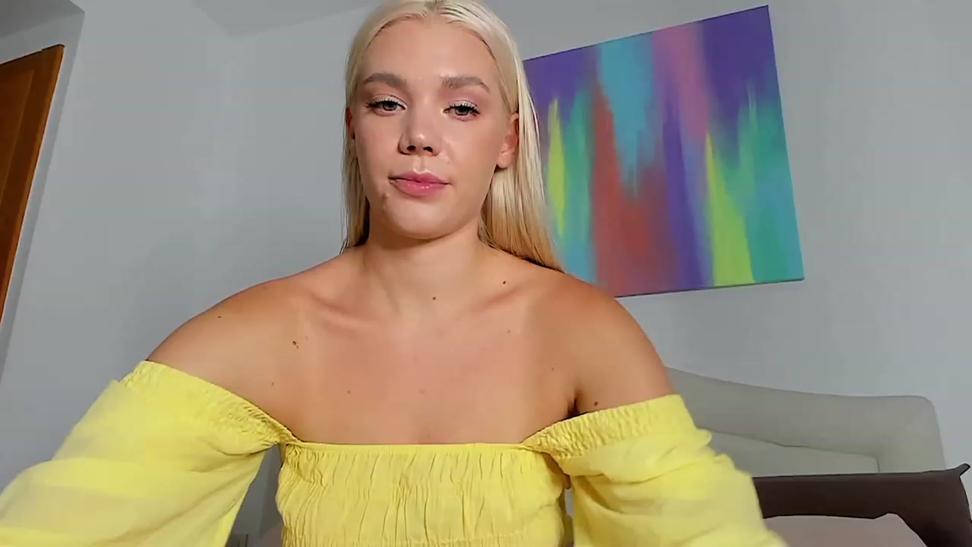 Gallery image thumbnail from SophSeptember's myfreecams stream on, 07/29/2023, 08:56 image 6 of 20