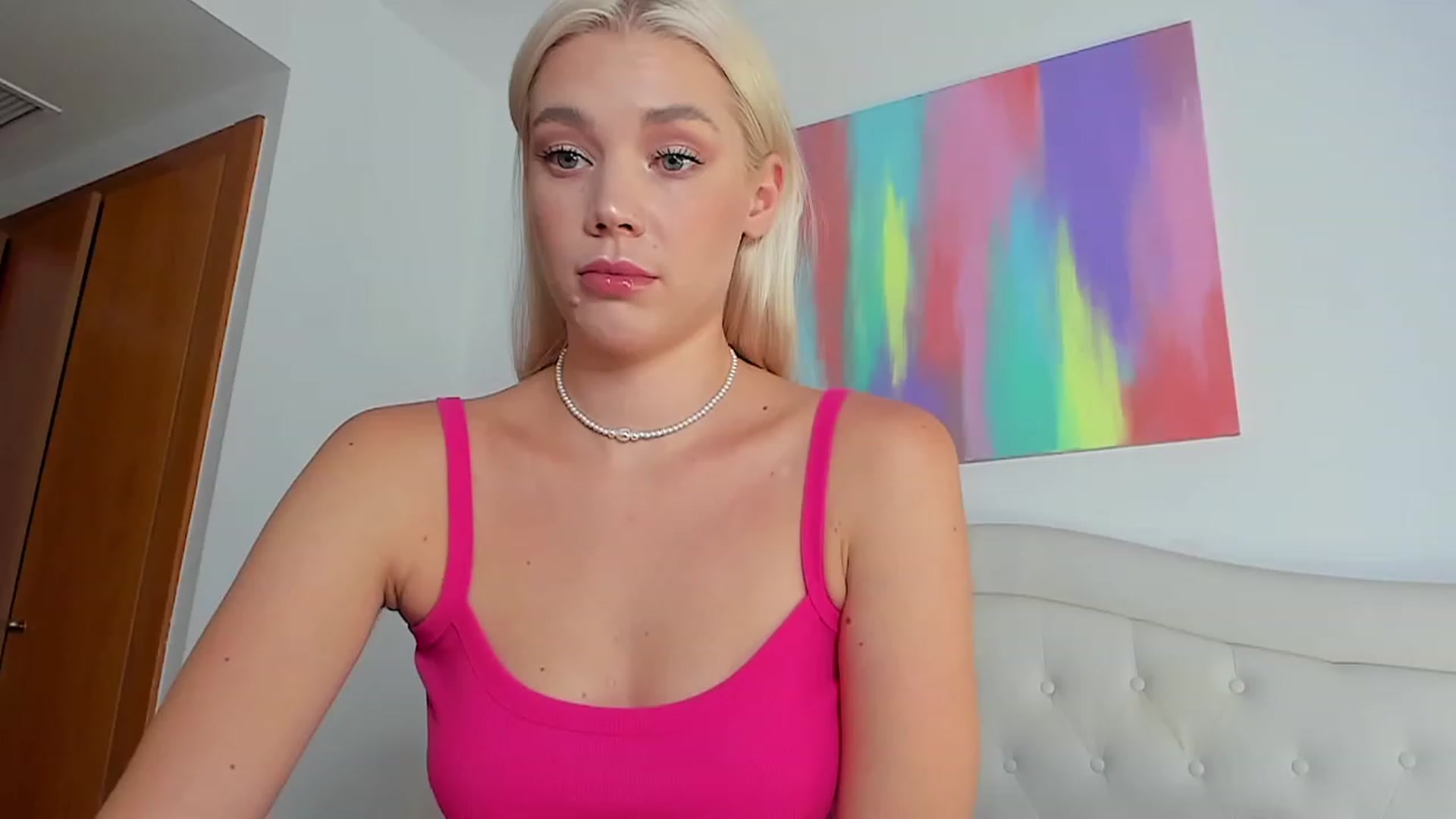 Gallery image thumbnail from SophSeptember's myfreecams stream on, 08/10/2023, 15:11 image 18 of 20