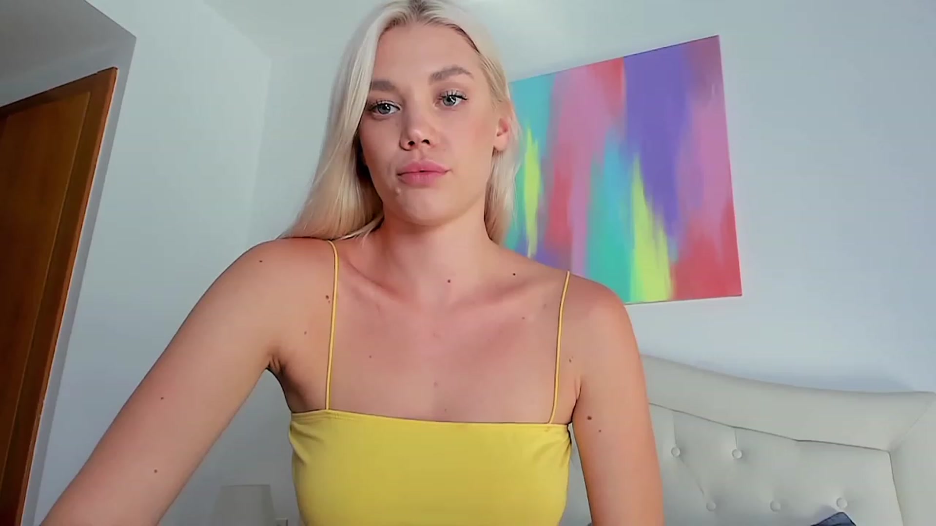 Gallery image thumbnail from SophSeptember's myfreecams stream on, 08/14/2023, 15:05 image 3 of 20