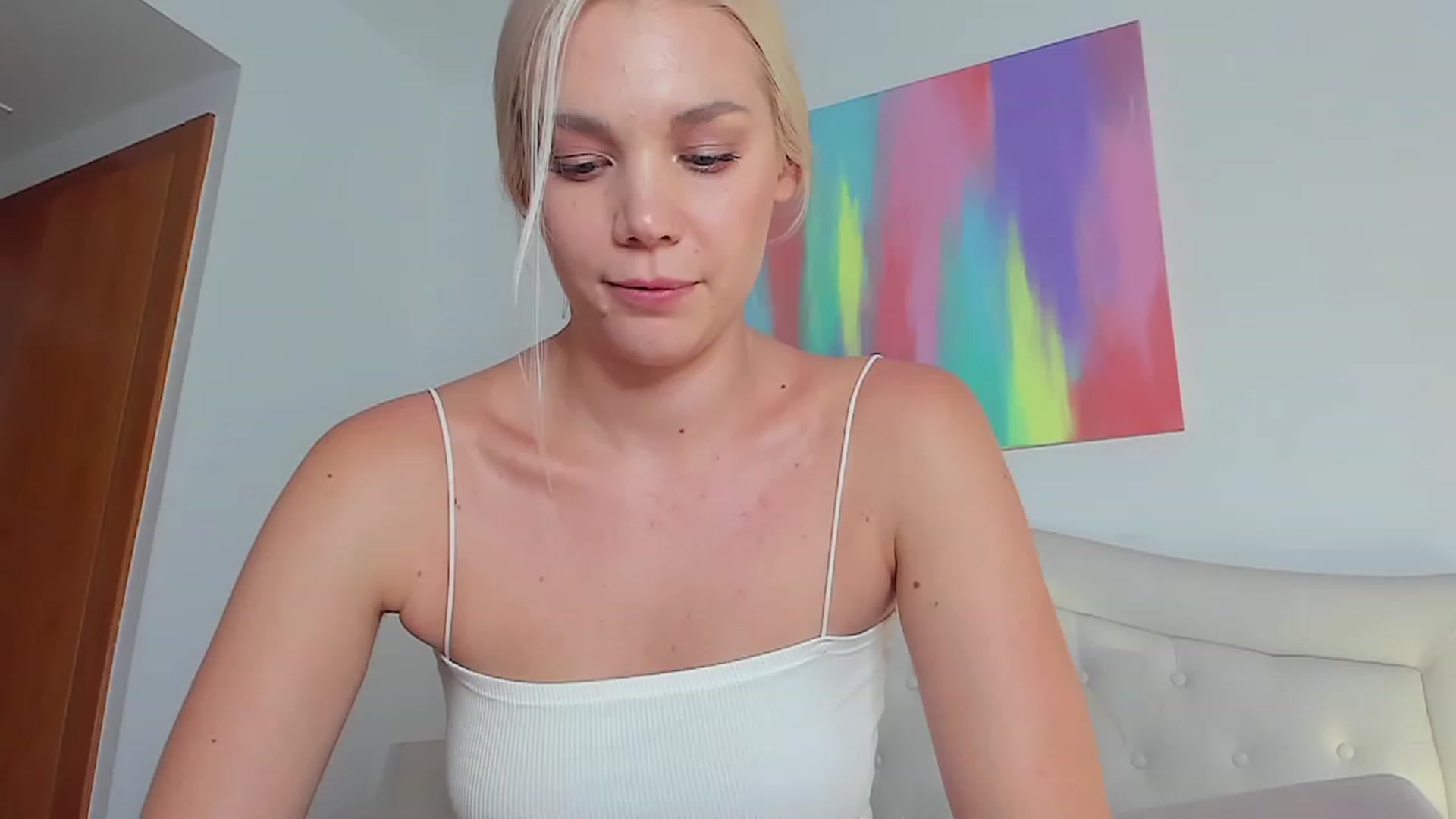 Gallery image thumbnail from SophSeptember's myfreecams stream on, 08/25/2023, 16:56 image 13 of 20