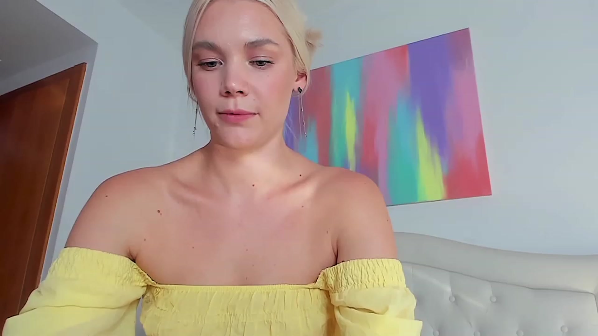 Gallery image thumbnail from SophSeptember's myfreecams stream on, 09/27/2023, 15:17 image 7 of 20