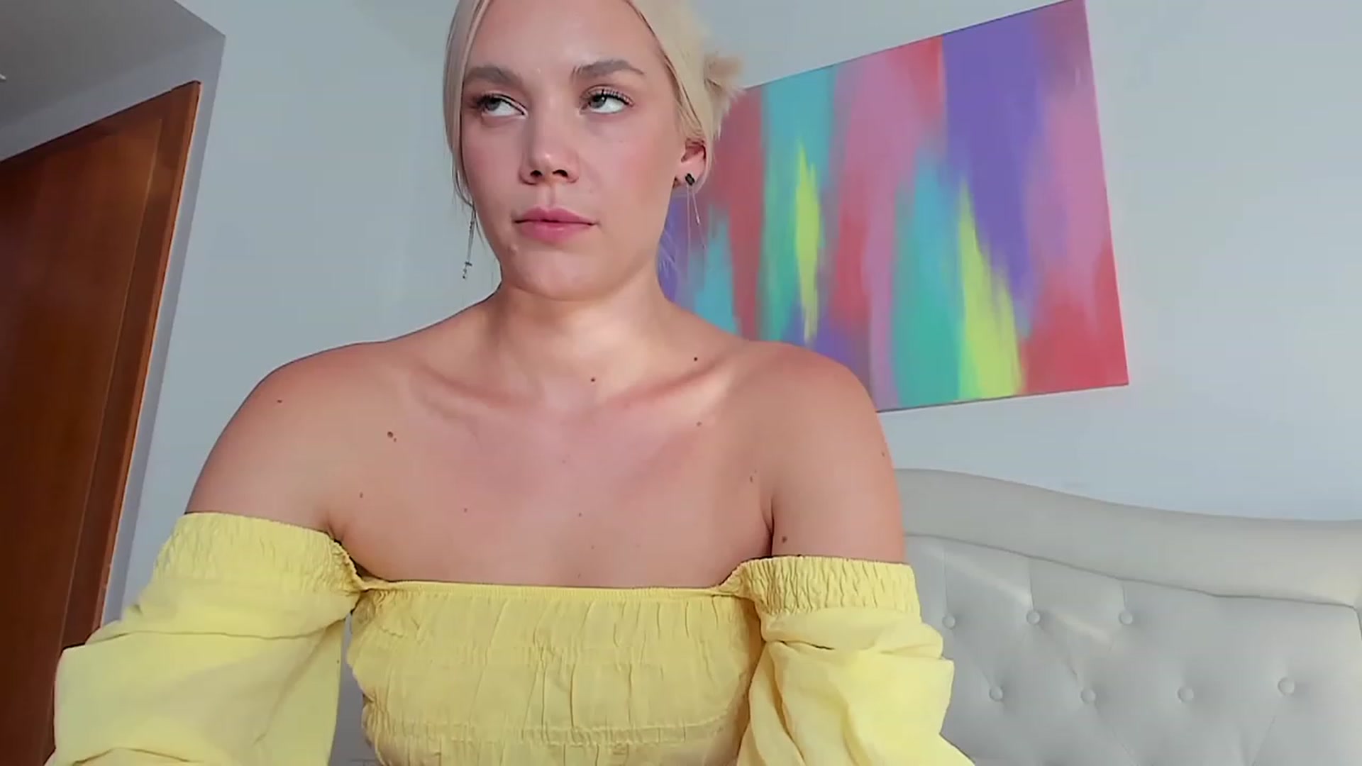 Gallery image thumbnail from SophSeptember's myfreecams stream on, 09/27/2023, 15:17 image 8 of 20
