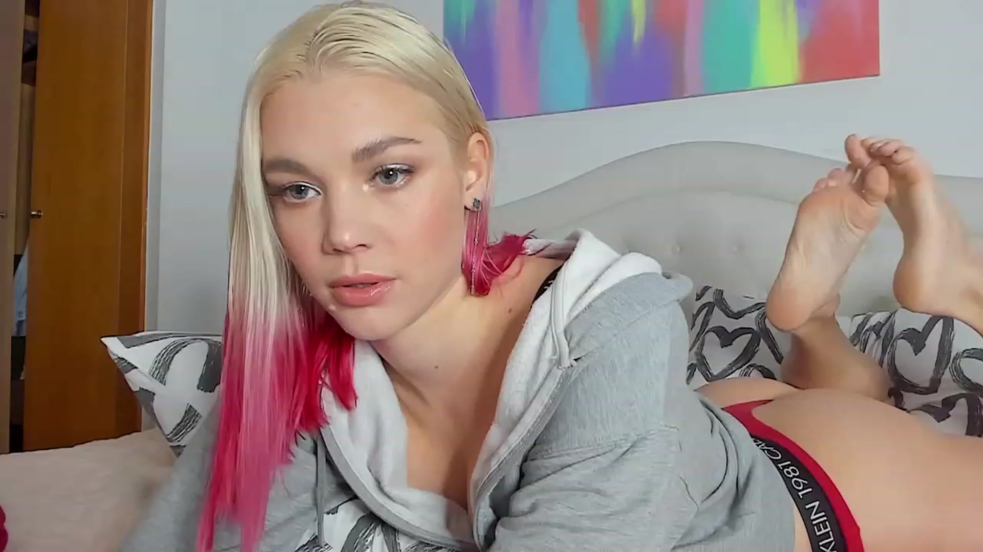 Gallery image thumbnail from SophSeptember's myfreecams stream on, 12/28/2023, 15:46 image 5 of 20