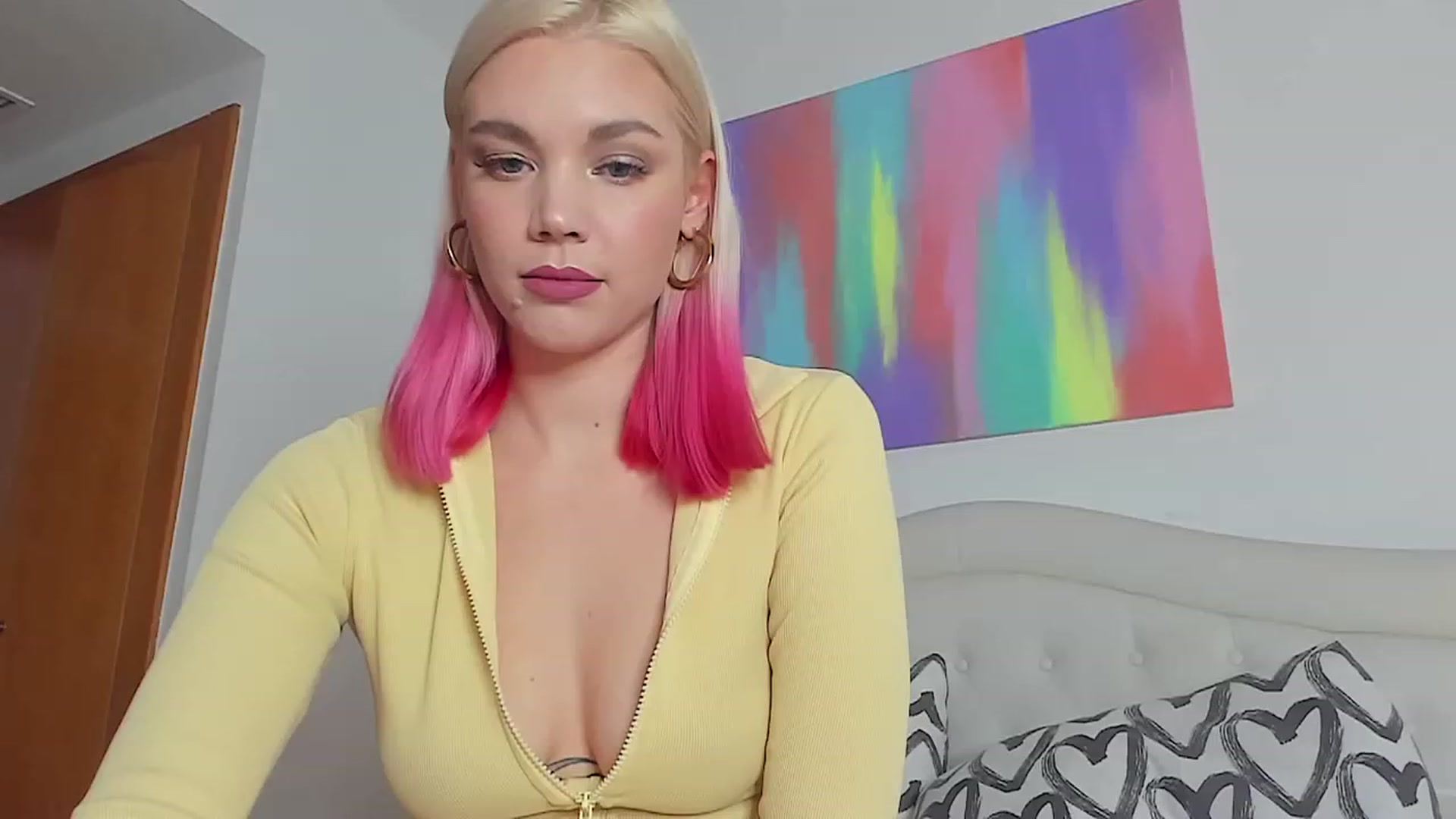 Gallery image thumbnail from SophSeptember's myfreecams stream on, 12/30/2023, 15:20 image 16 of 20