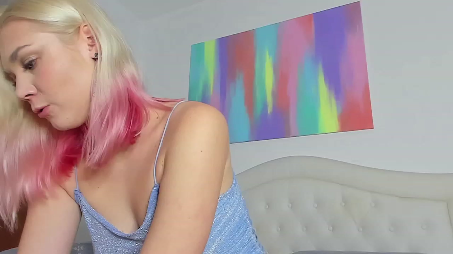 Gallery image thumbnail from SophSeptember's myfreecams stream on, 01/05/2024, 16:09 image 16 of 20