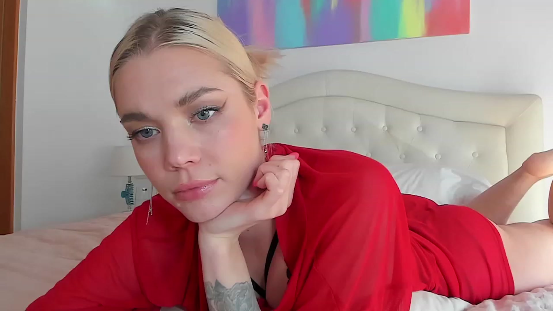 Gallery image thumbnail from SophSeptember's myfreecams stream on, 03/13/2024, 16:21 image 2 of 20