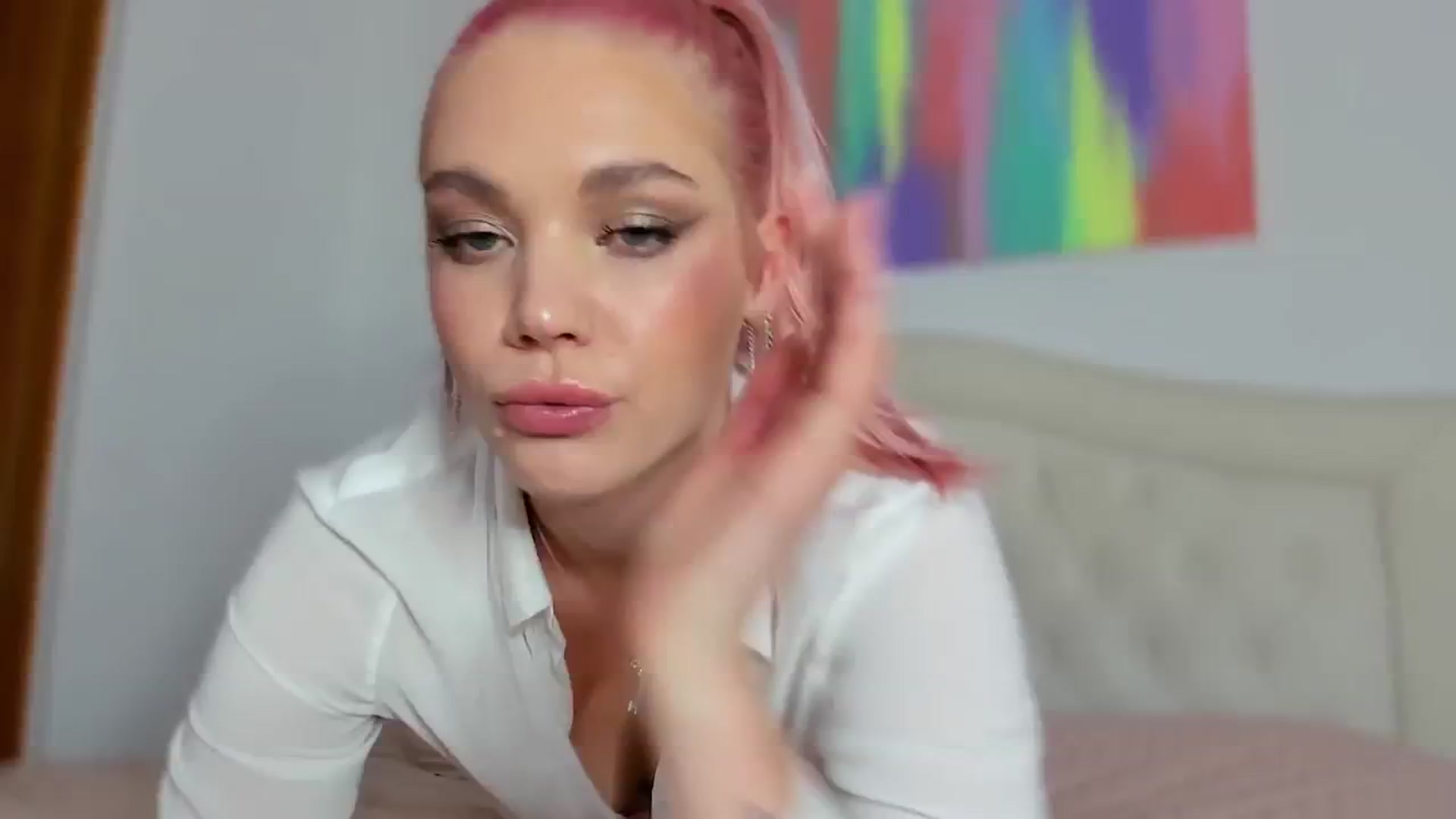 Gallery image thumbnail from SophSeptember's myfreecams stream on, 04/28/2024, 17:01 image 20 of 20