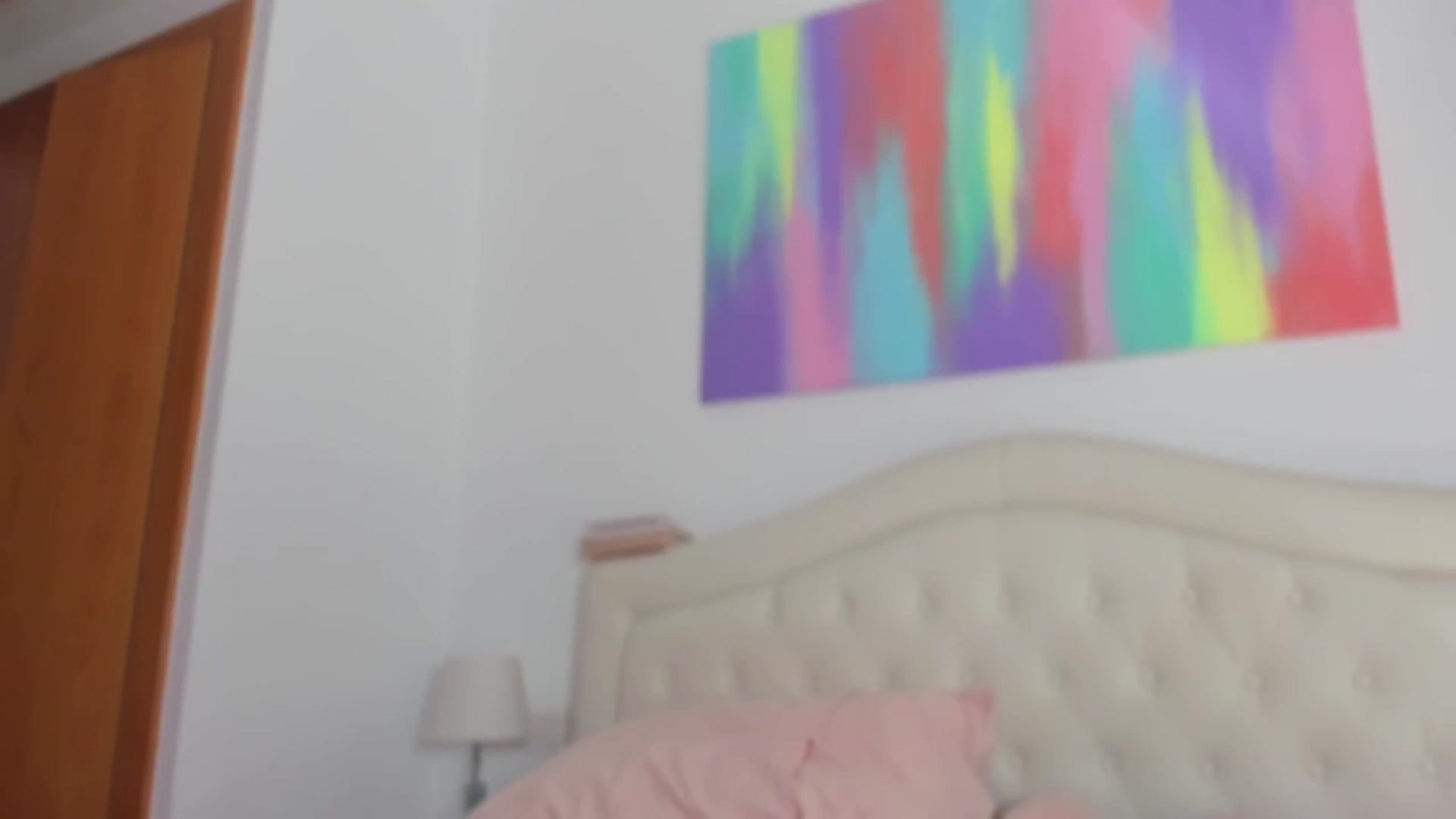 Gallery image thumbnail from SophSeptember's myfreecams stream on, 05/04/2024, 14:41 image 18 of 20