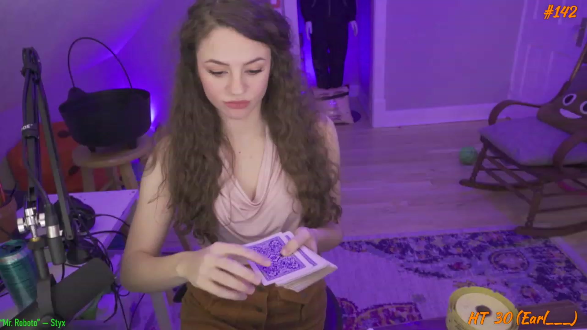 Gallery image thumbnail from Sophahontas's myfreecams stream on, 11/18/2022, 09:25 image 5 of 20
