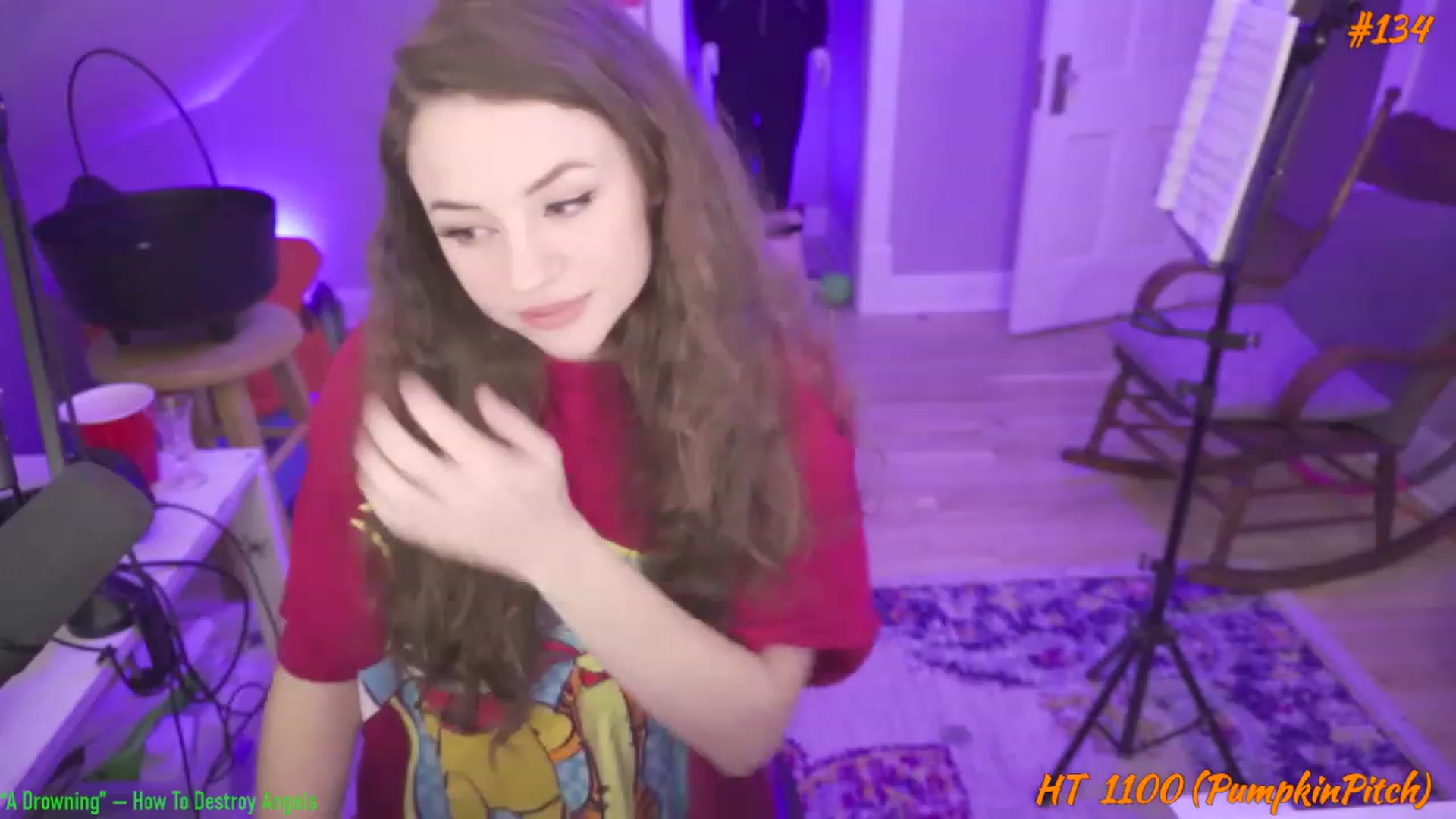 Gallery image thumbnail from Sophahontas's myfreecams stream on, 11/19/2022, 09:50 image 15 of 20