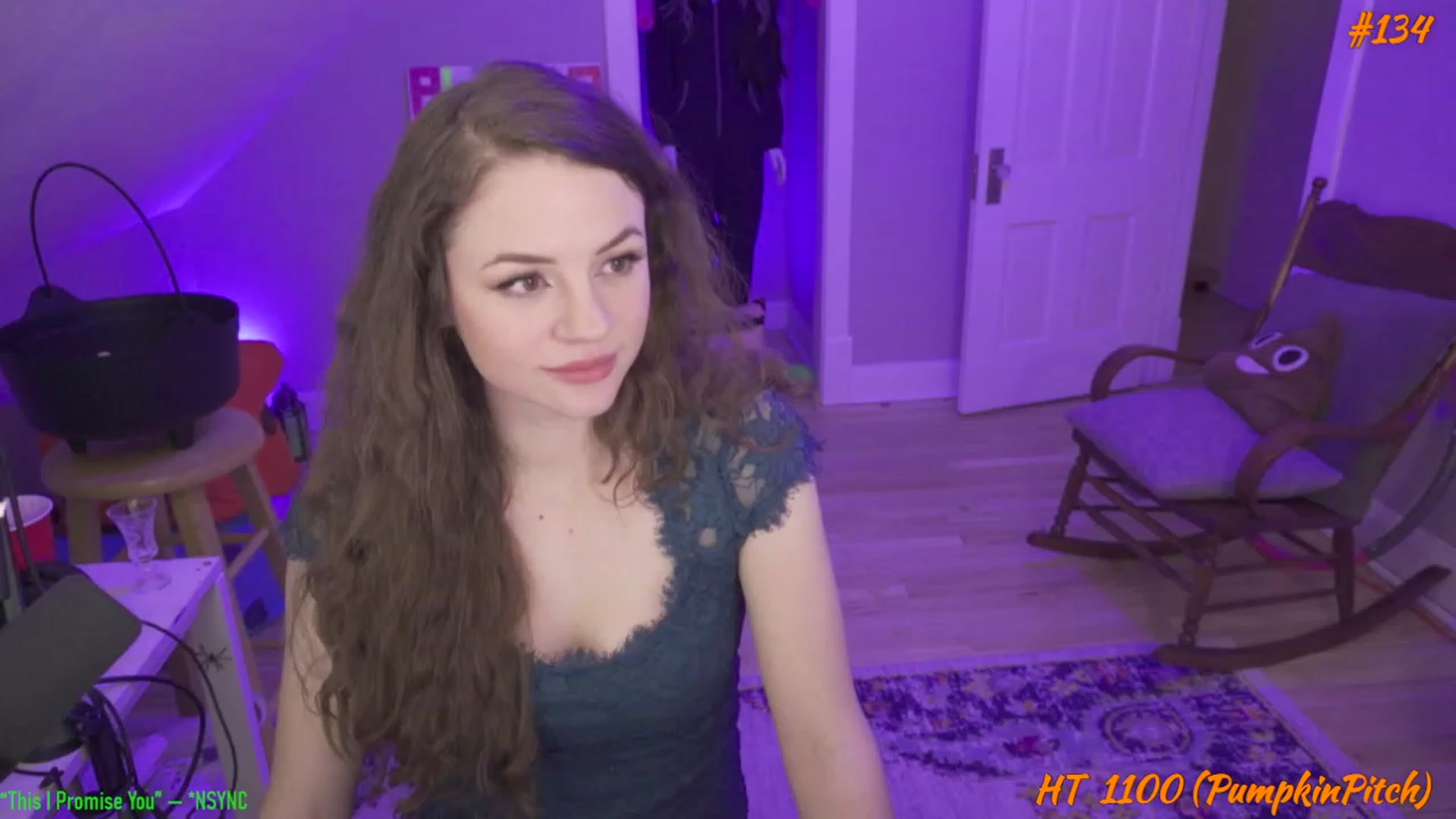 Gallery image thumbnail from Sophahontas's myfreecams stream on, 11/19/2022, 09:50 image 3 of 20