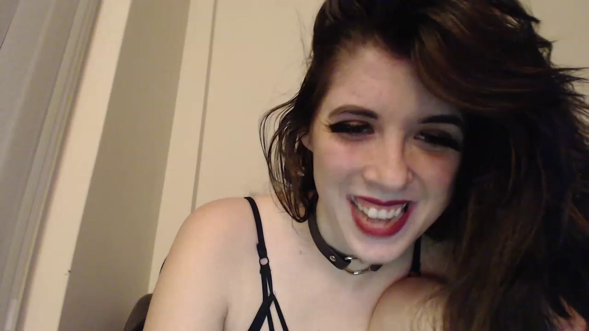 Gallery image thumbnail from Sophdiamond's myfreecams stream on, 03/14/2023, 24:00 image 20 of 20
