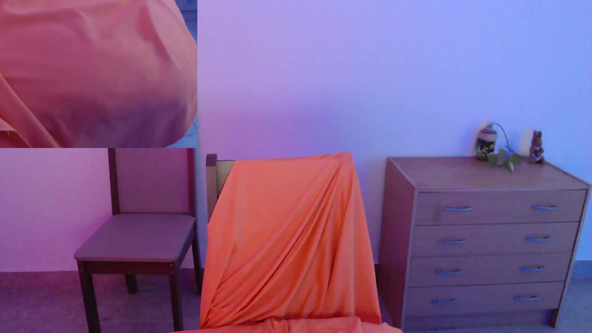 Gallery image thumbnail from SophiAbsinth's myfreecams stream on, 09/06/2026, 24:42 image 17 of 20