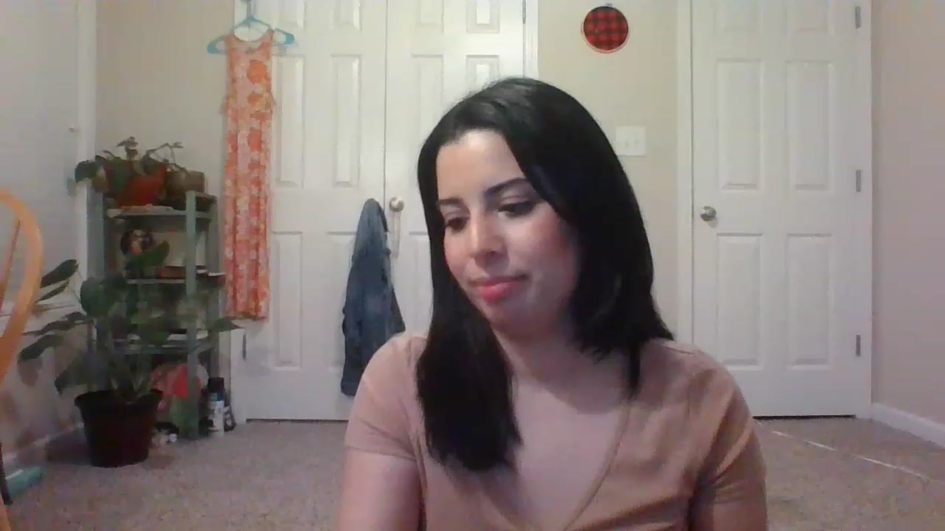 Gallery image thumbnail from SophiaFoxxx's myfreecams stream on, 02/27/2023, 06:18 image 19 of 20