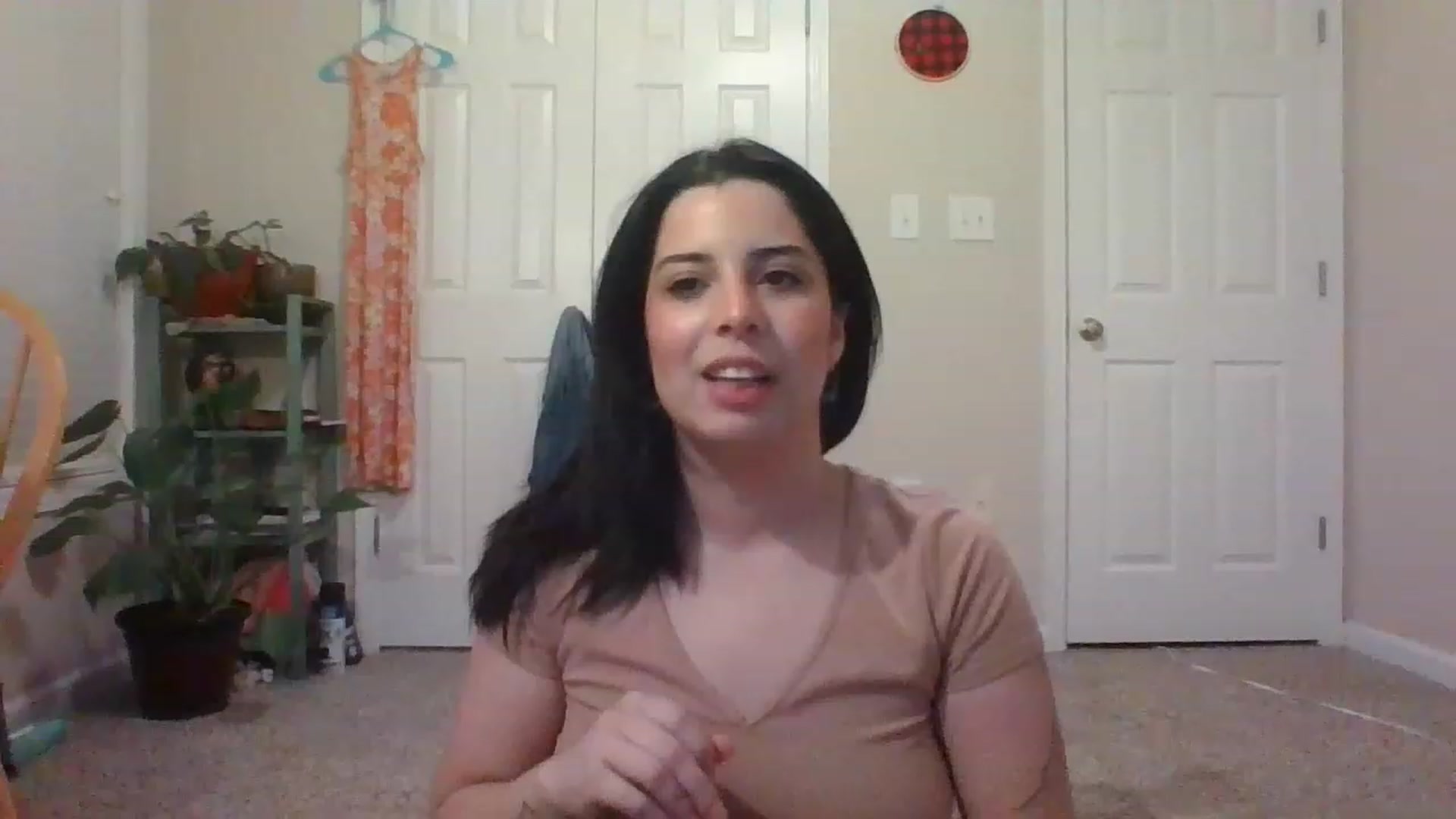 Gallery image thumbnail from SophiaFoxxx's myfreecams stream on, 02/27/2023, 06:18 image 16 of 20