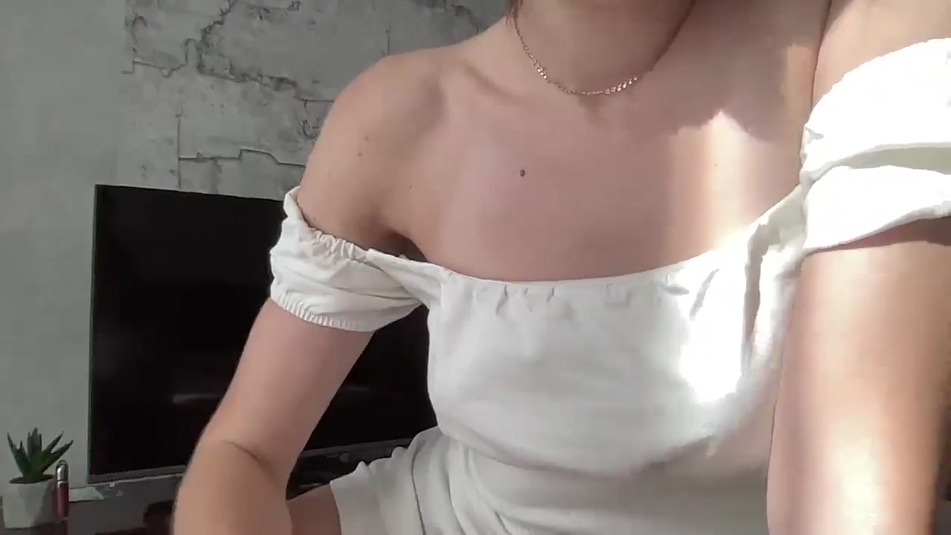 Gallery image thumbnail from SophiaRai's myfreecams stream on, 08/29/2025, 13:22 image 15 of 20