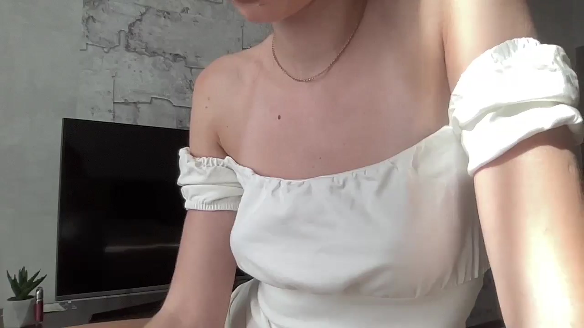 Gallery image thumbnail from SophiaRai's myfreecams stream on, 08/29/2025, 13:22 image 16 of 20