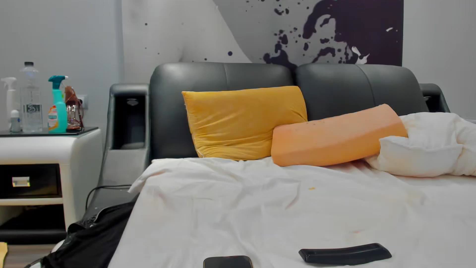 Gallery image thumbnail from SophiaSanty's myfreecams stream on, 12/02/2022, 24:26 image 14 of 20