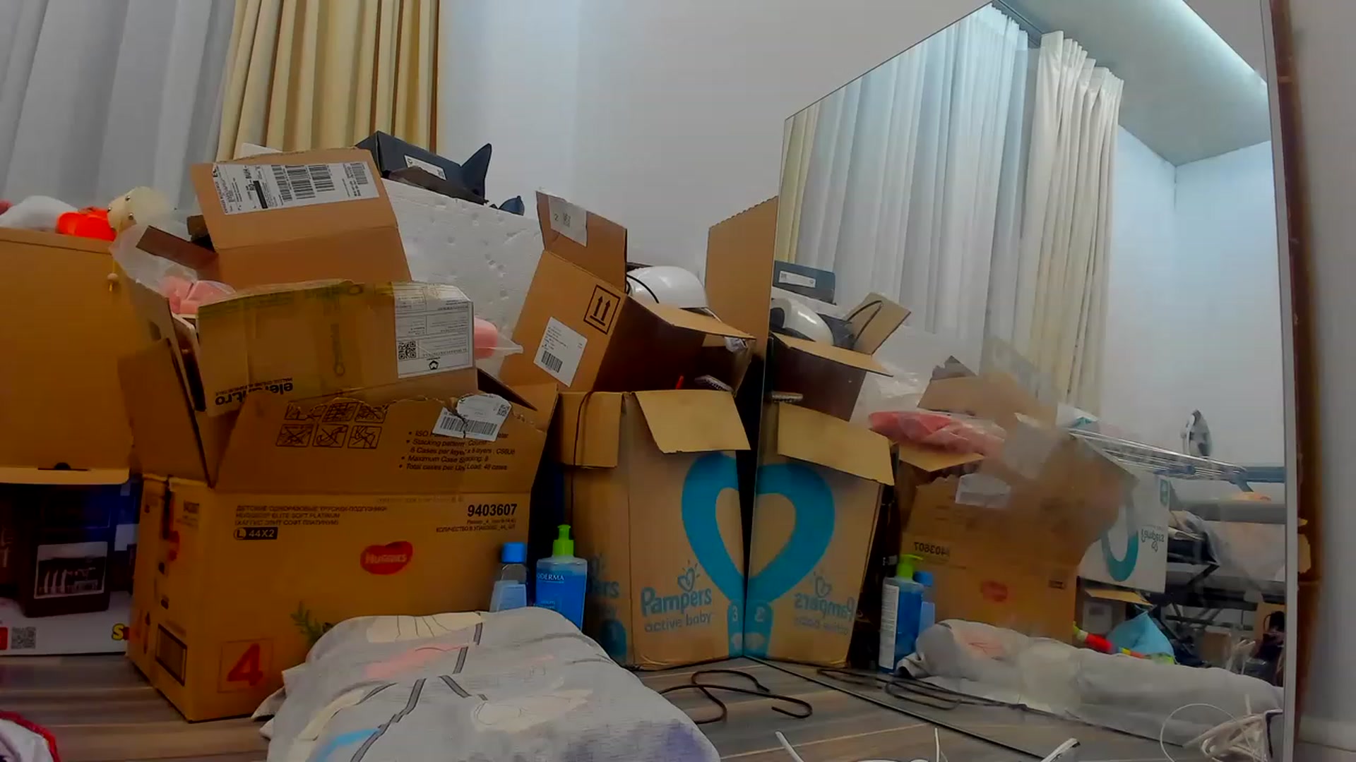 Gallery image thumbnail from SophiaSanty's myfreecams stream on, 12/13/2022, 24:14 image 9 of 20