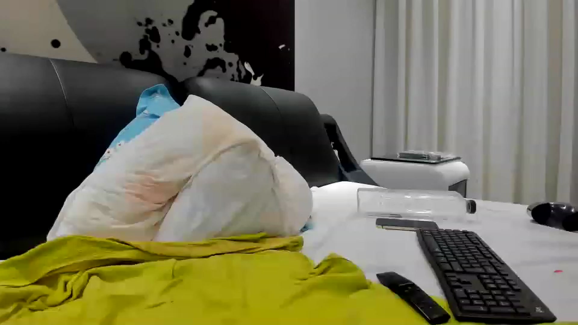 Gallery image thumbnail from SophiaSanty's myfreecams stream on, 01/04/2023, 23:34 image 11 of 20